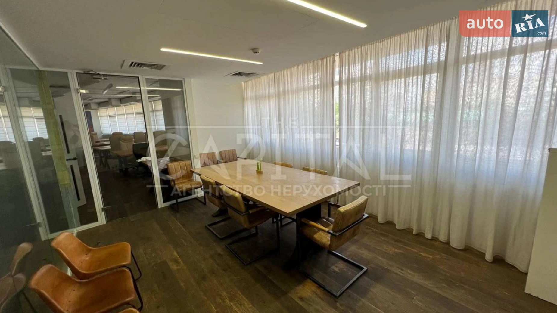 Сдается в аренду офис 228 кв. м в бизнес-центре, цена: 4600 $ - фото 3
