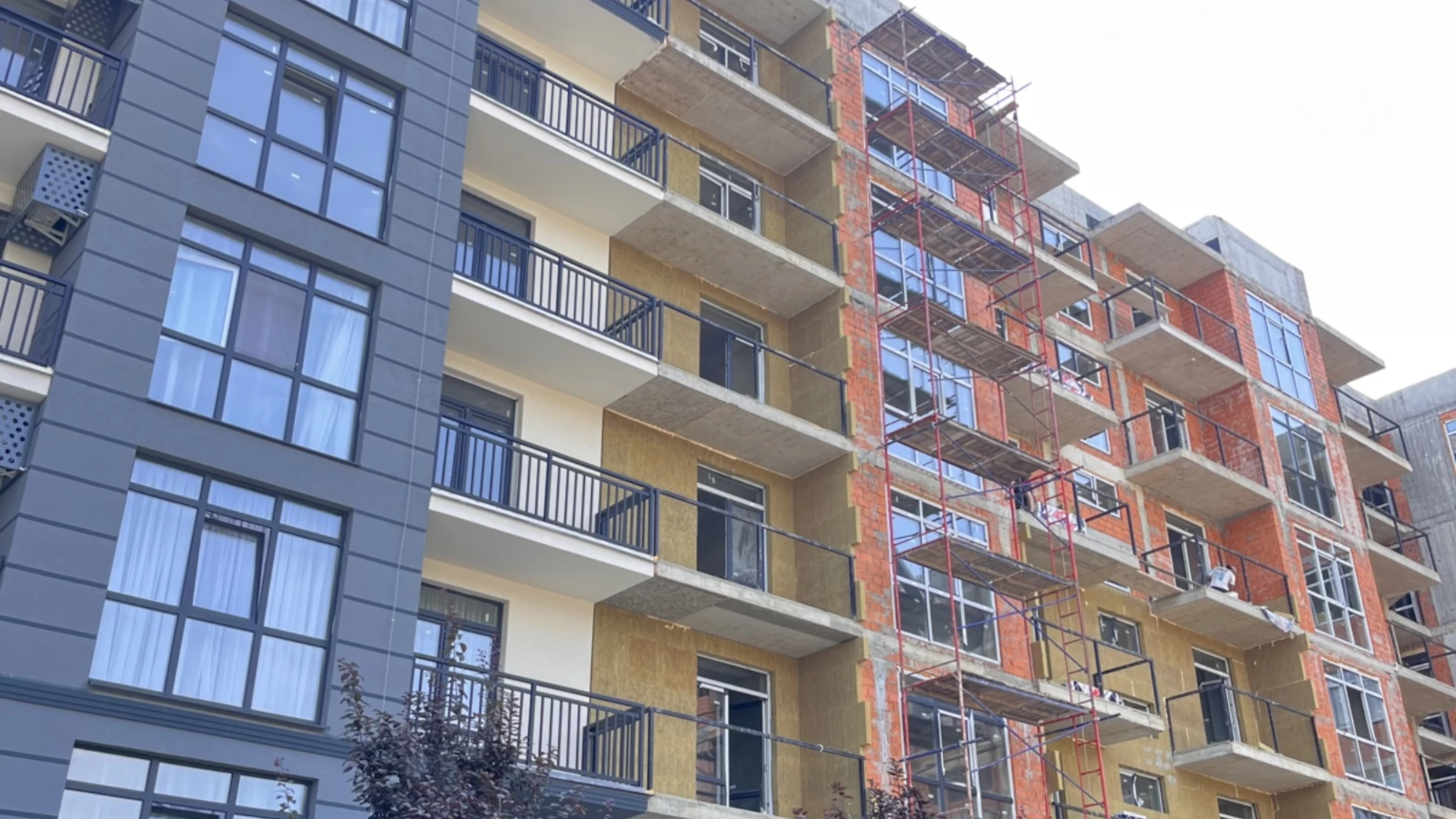 Продается 2-комнатная квартира 70 кв. м в Ужгороде, цена: 68600 $ - фото 2