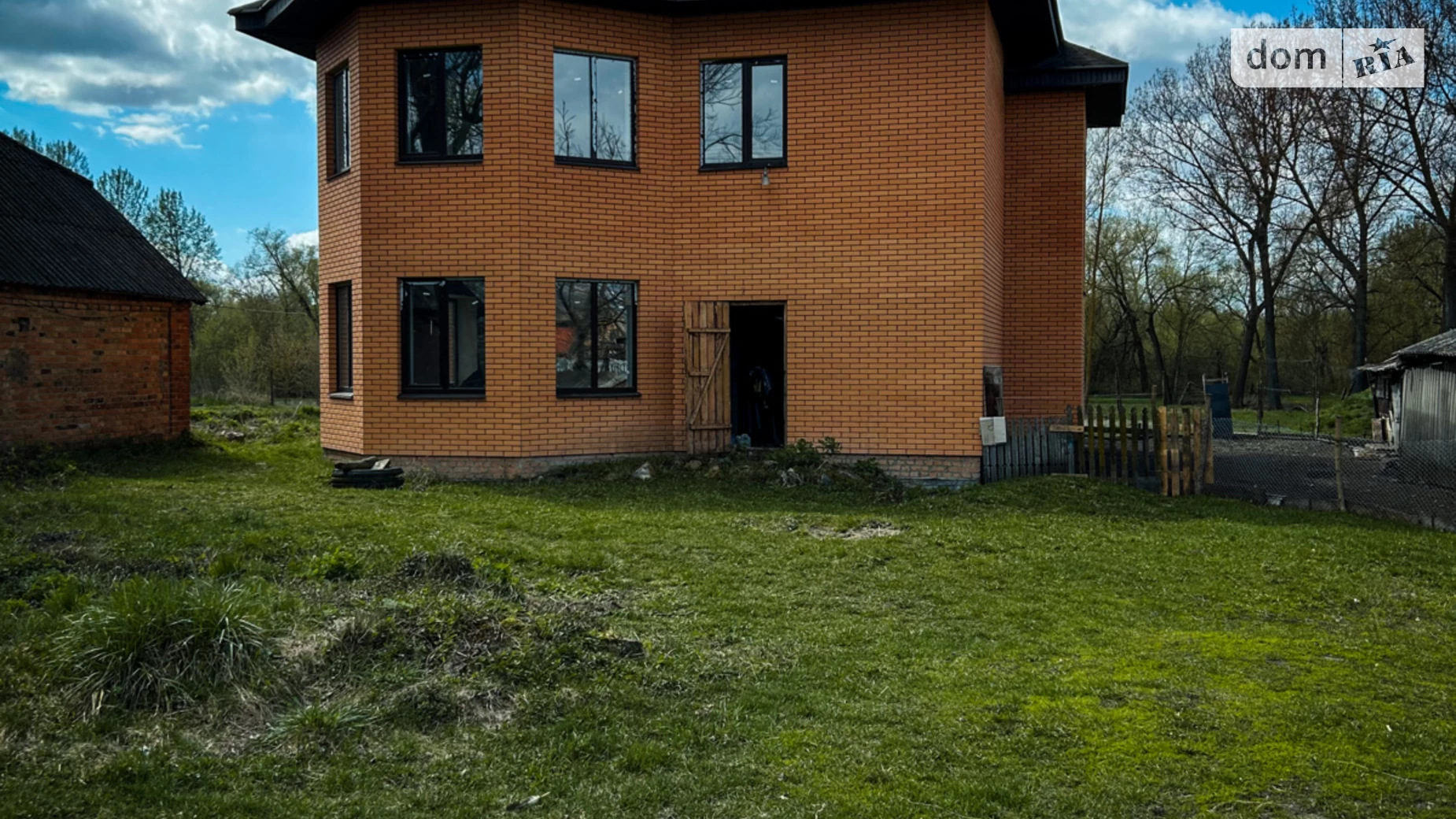 Продается дом на 2 этажа 171.4 кв. м с баней/сауной, цена: 65000 $ - фото 3