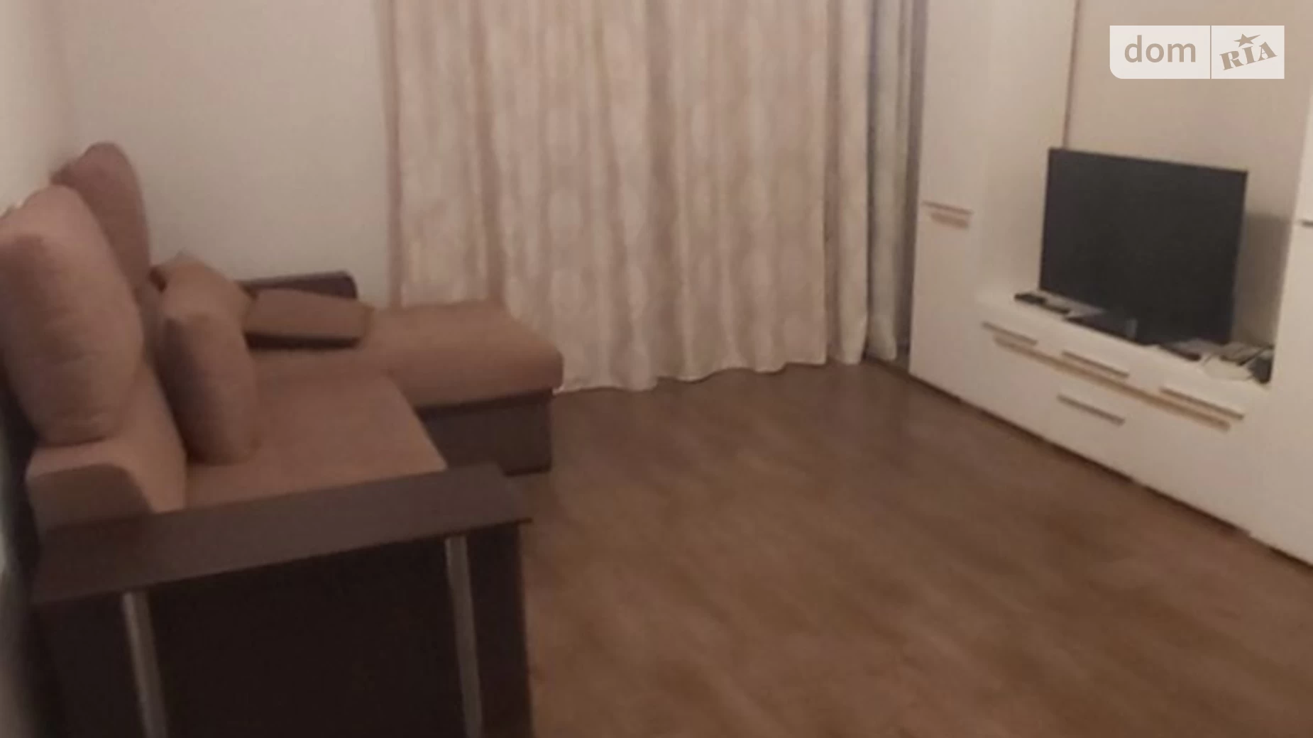 1-кімнатна квартира 42 кв. м у Тернополі, вул. Євгена Коновальця - фото 2