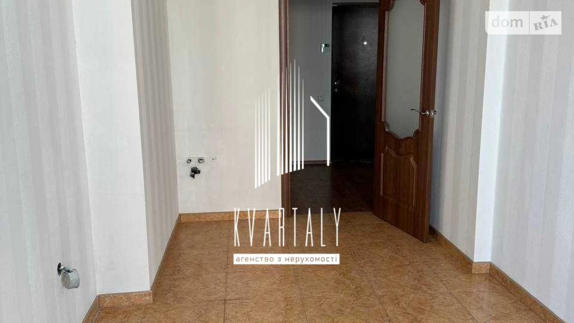 Продается 1-комнатная квартира 45 кв. м в Киеве, ул. Юрия Кондратюка, 5 - фото 3