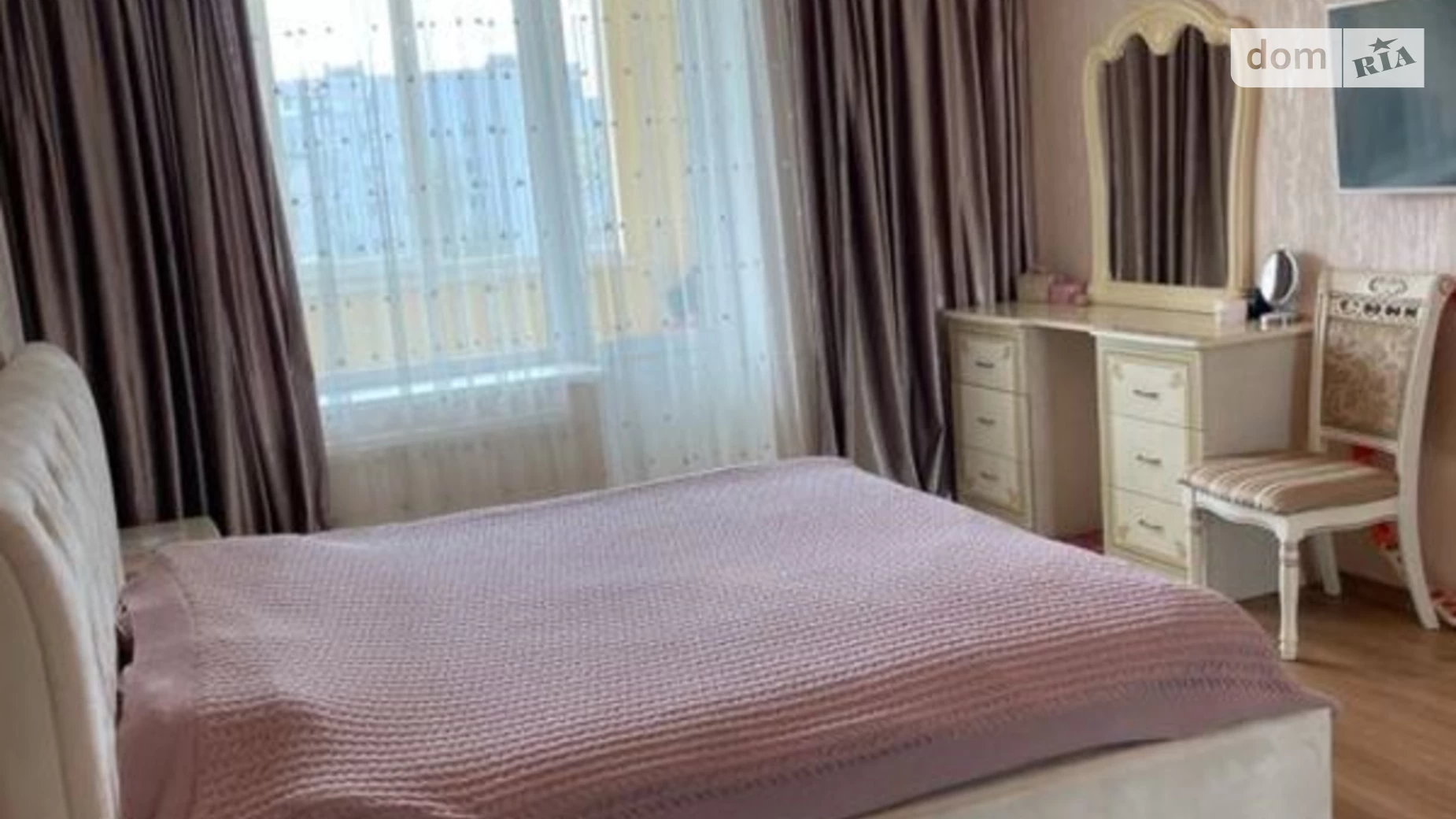 Продається 3-кімнатна квартира 137 кв. м у Кременчуку, вул. Академіка Маслова (Радянська), 24 - фото 4