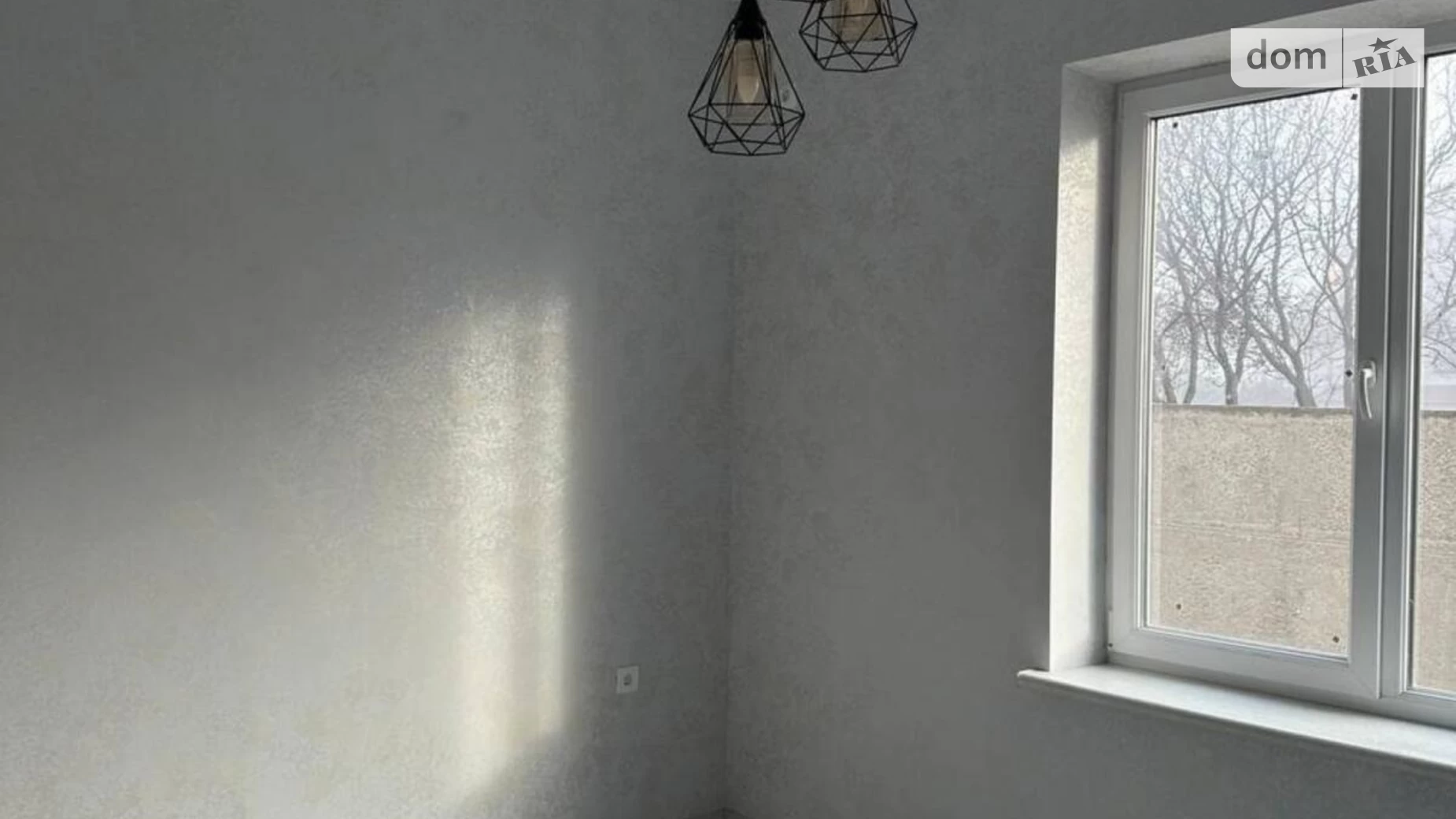 Продается дом на 2 этажа 118 кв. м с бассейном, цена: 135000 $ - фото 3