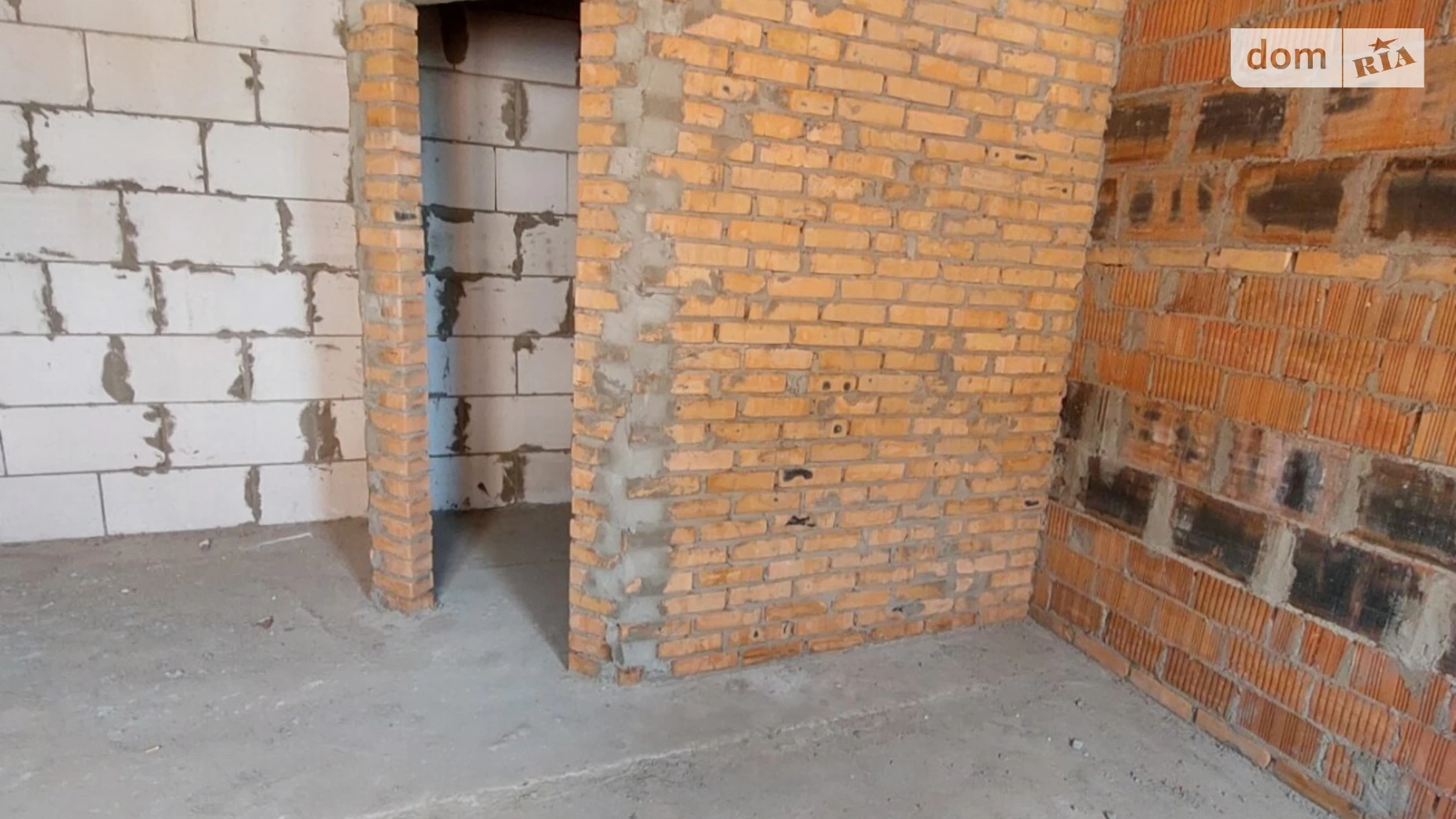 Продается 1-комнатная квартира 25.2 кв. м в Гостомеле, ул. Юбилейная - фото 2