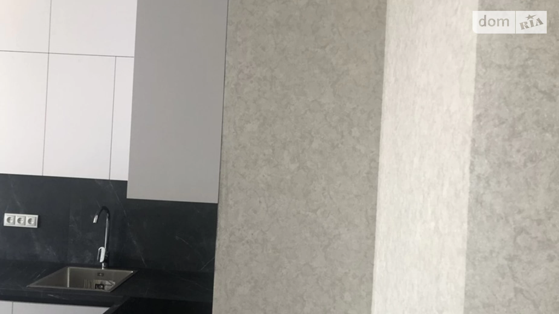 Продається 1-кімнатна квартира 40 кв. м у Одесі, вул. Академіка Сахарова - фото 2