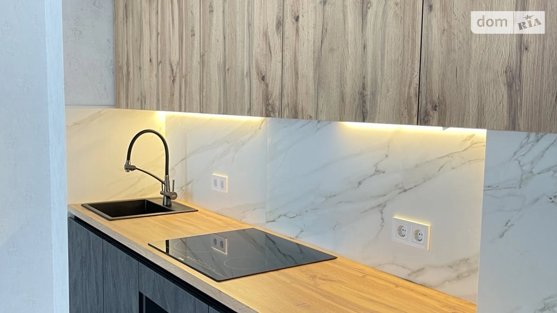 Продается 2-комнатная квартира 59 кв. м в Ирпене, ул. Университетская(Карла Маркса), 3/11 - фото 2