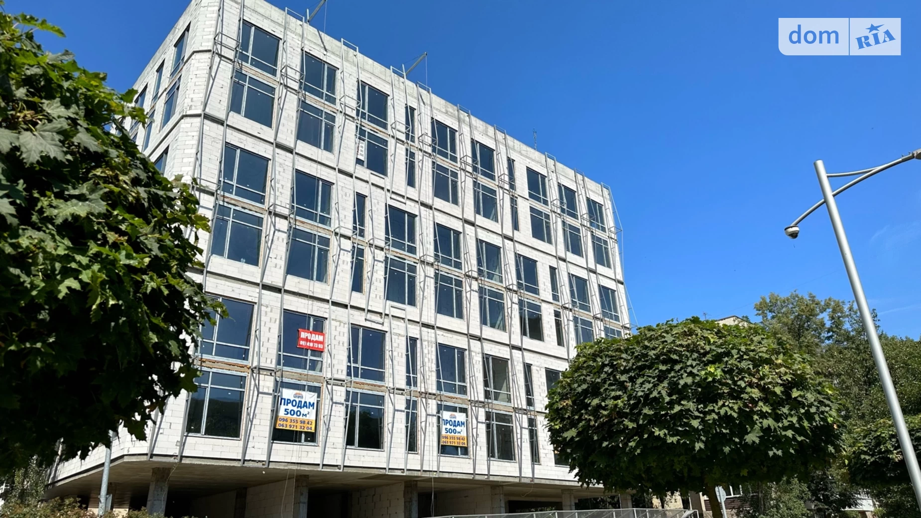 Продается 3-комнатная квартира 104 кв. м в Виннице, просп. Космонавтов, 76 - фото 2