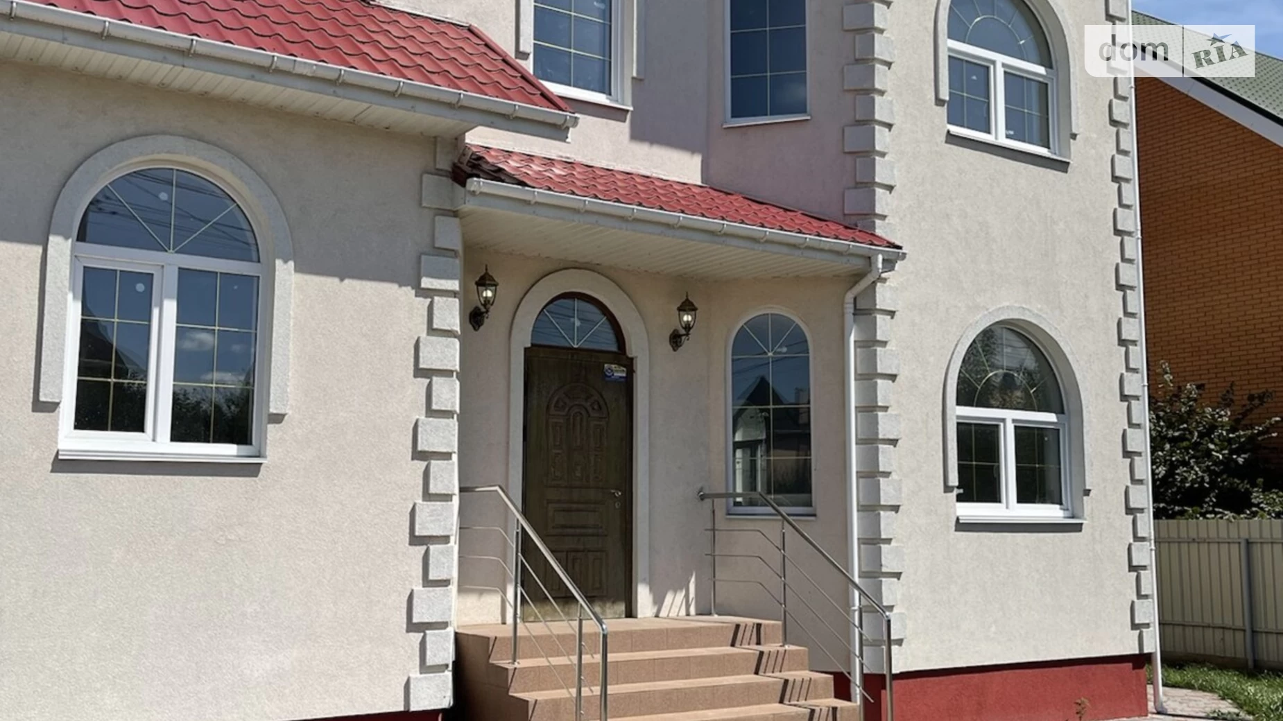 Продается дом на 3 этажа 254 кв. м с террасой, цена: 330000 $ - фото 2
