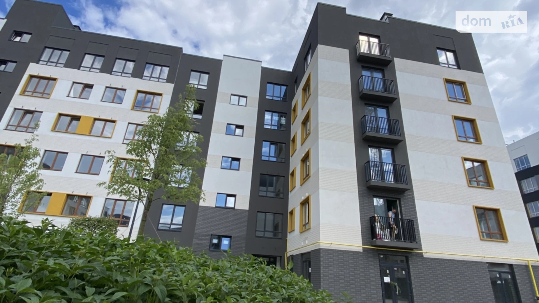 Продается 2-комнатная квартира 57 кв. м в Ирпене, ул. Соборная(ІІІ Интернационала), 2К/16 - фото 2