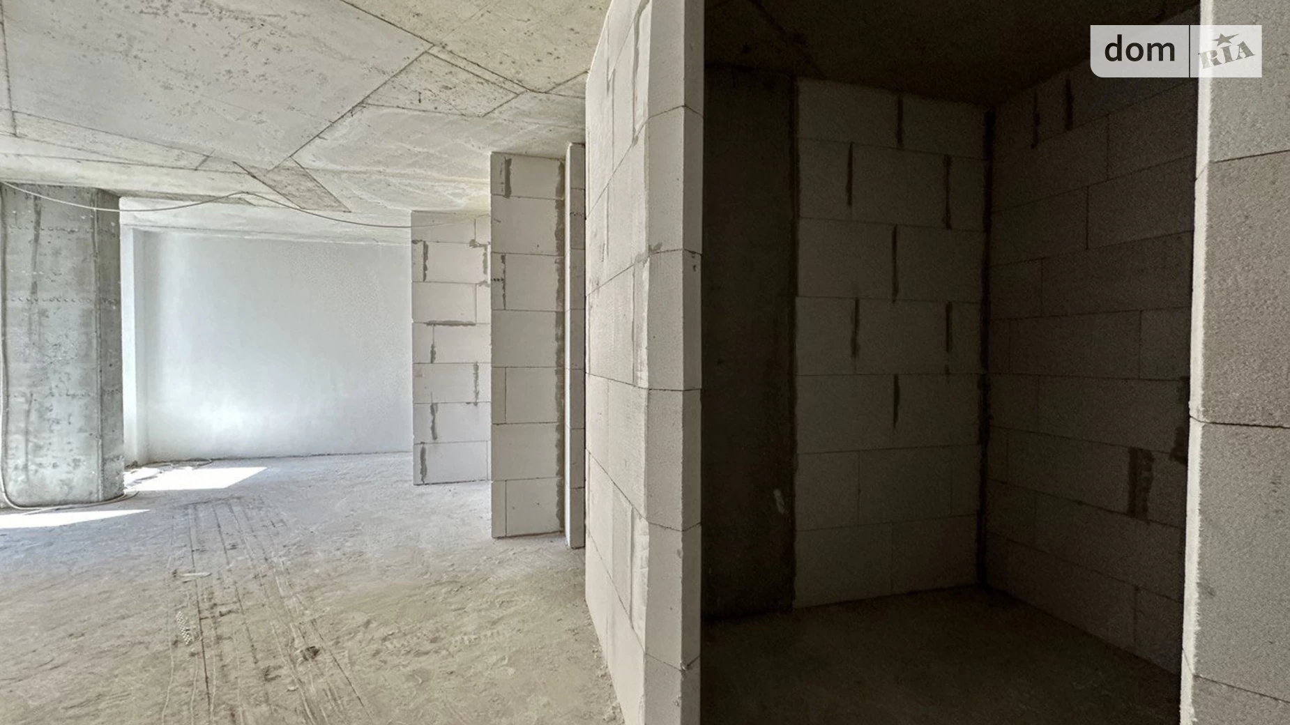 Продается 2-комнатная квартира 61 кв. м в Ивано-Франковске, ул. Крайковского - фото 4