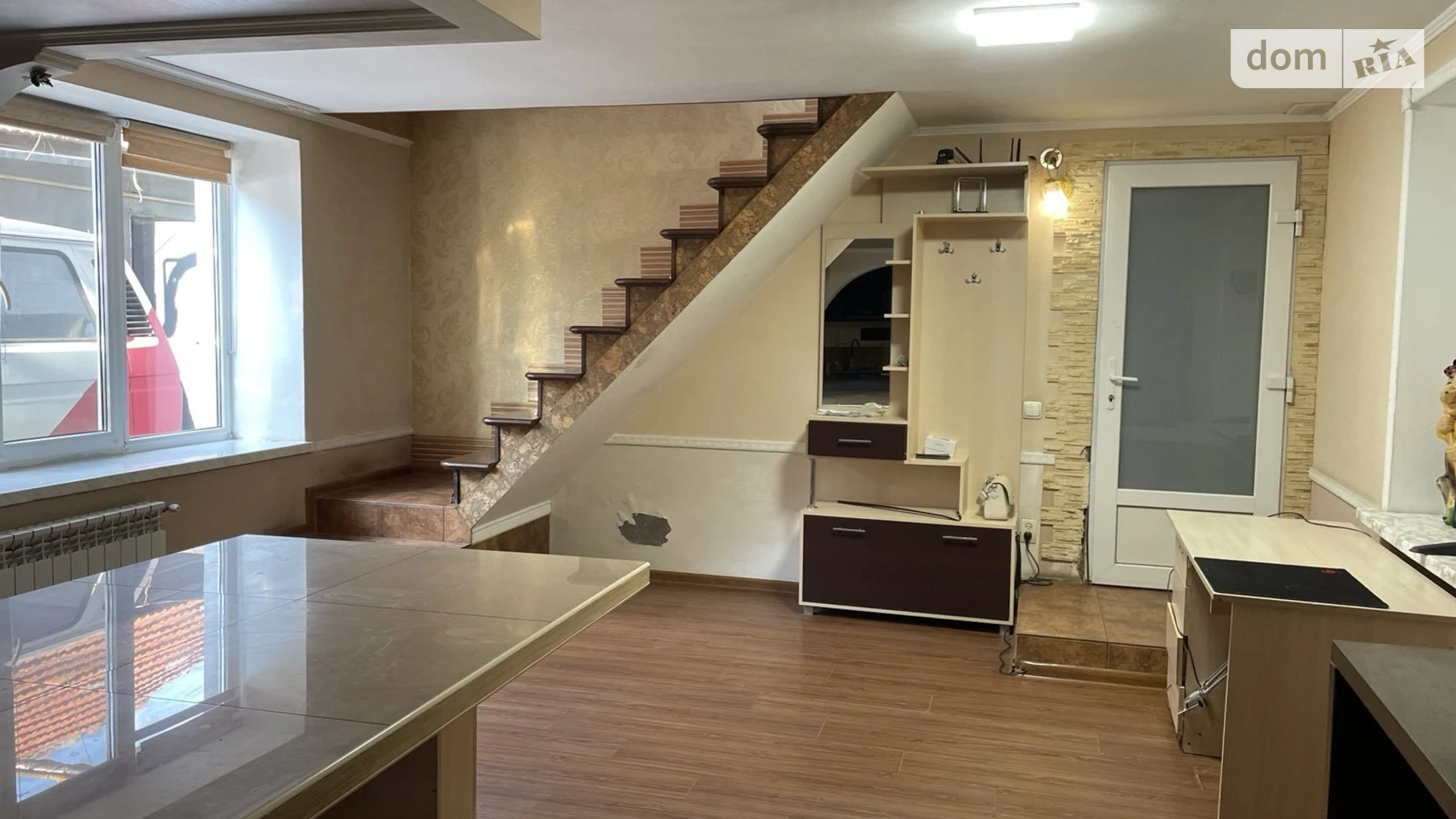 Продается дом на 2 этажа 186.5 кв. м с камином, цена: 55000 $ - фото 2