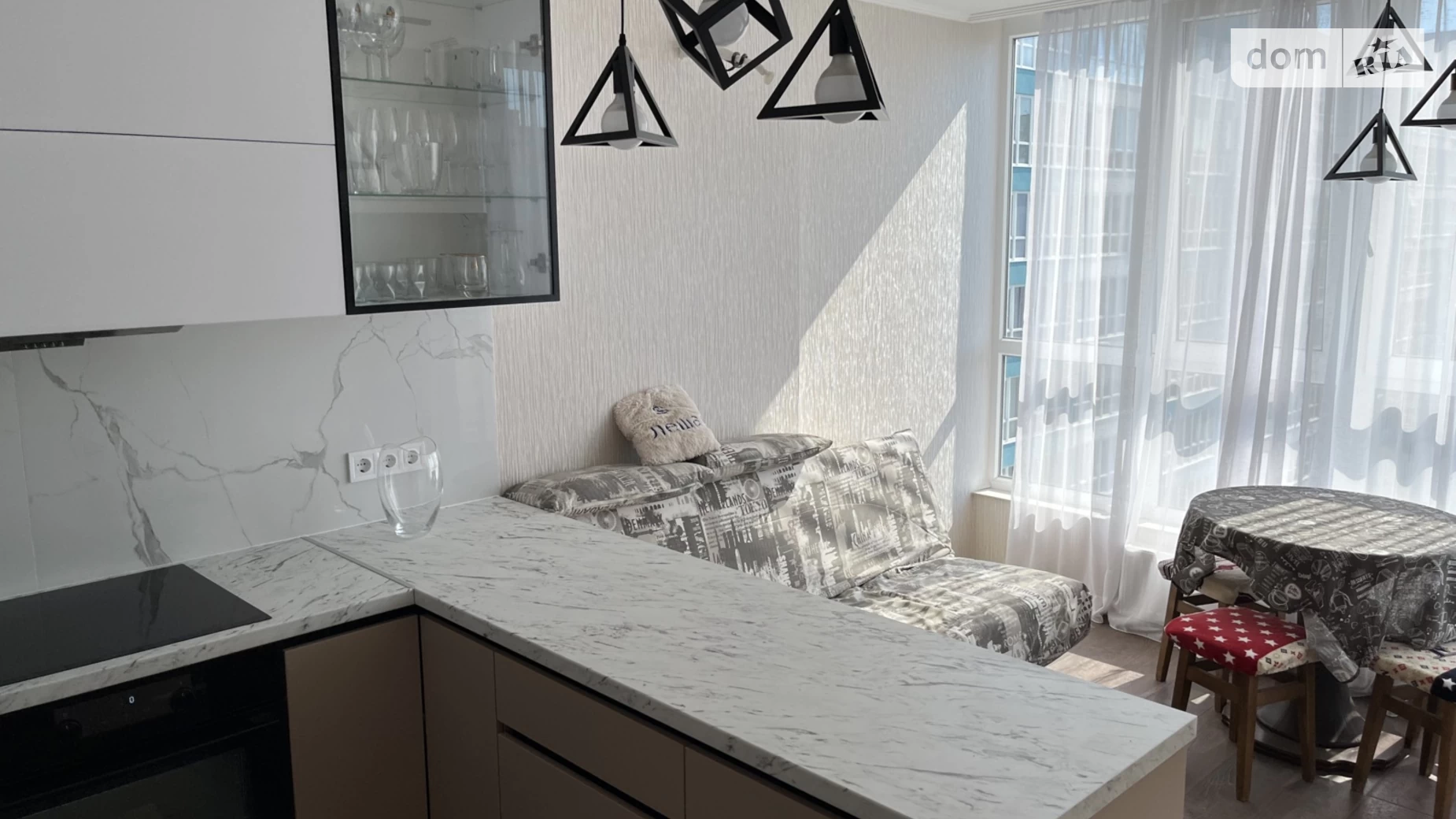 Продается 2-комнатная квартира 65 кв. м в Лиманке, ул. Жемчужная, 3А - фото 4
