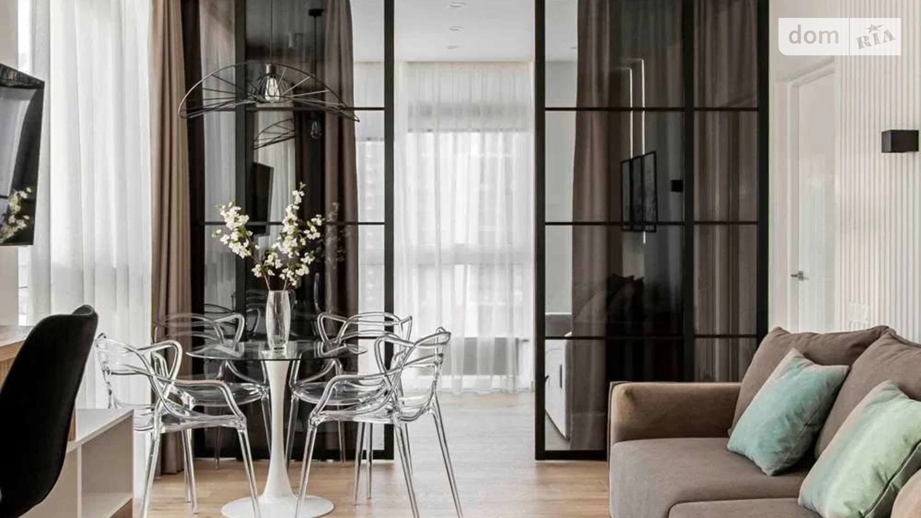 Продается 2-комнатная квартира 62.9 кв. м в Киеве, ул. Маккейна Джона, 1Б - фото 2