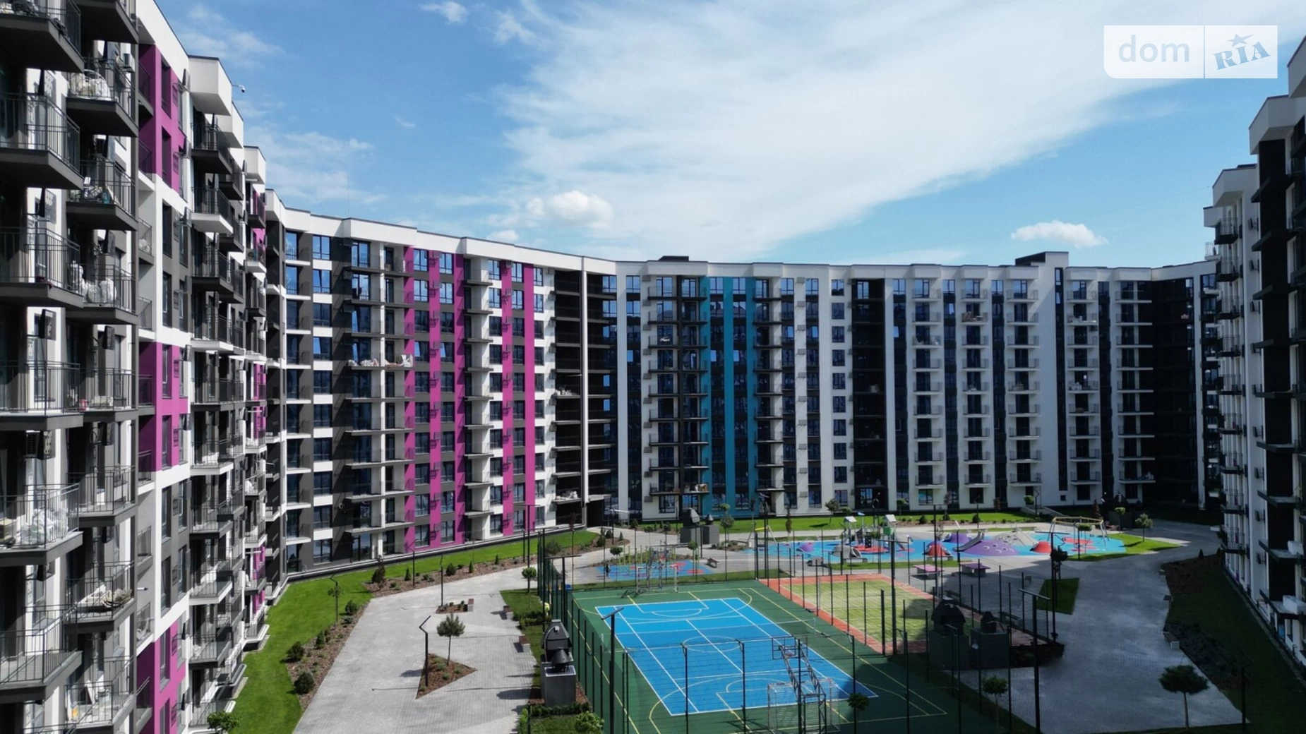 Продается 2-комнатная квартира 52.5 кв. м в Ивано-Франковске, ул. Крайковского, 1А - фото 2