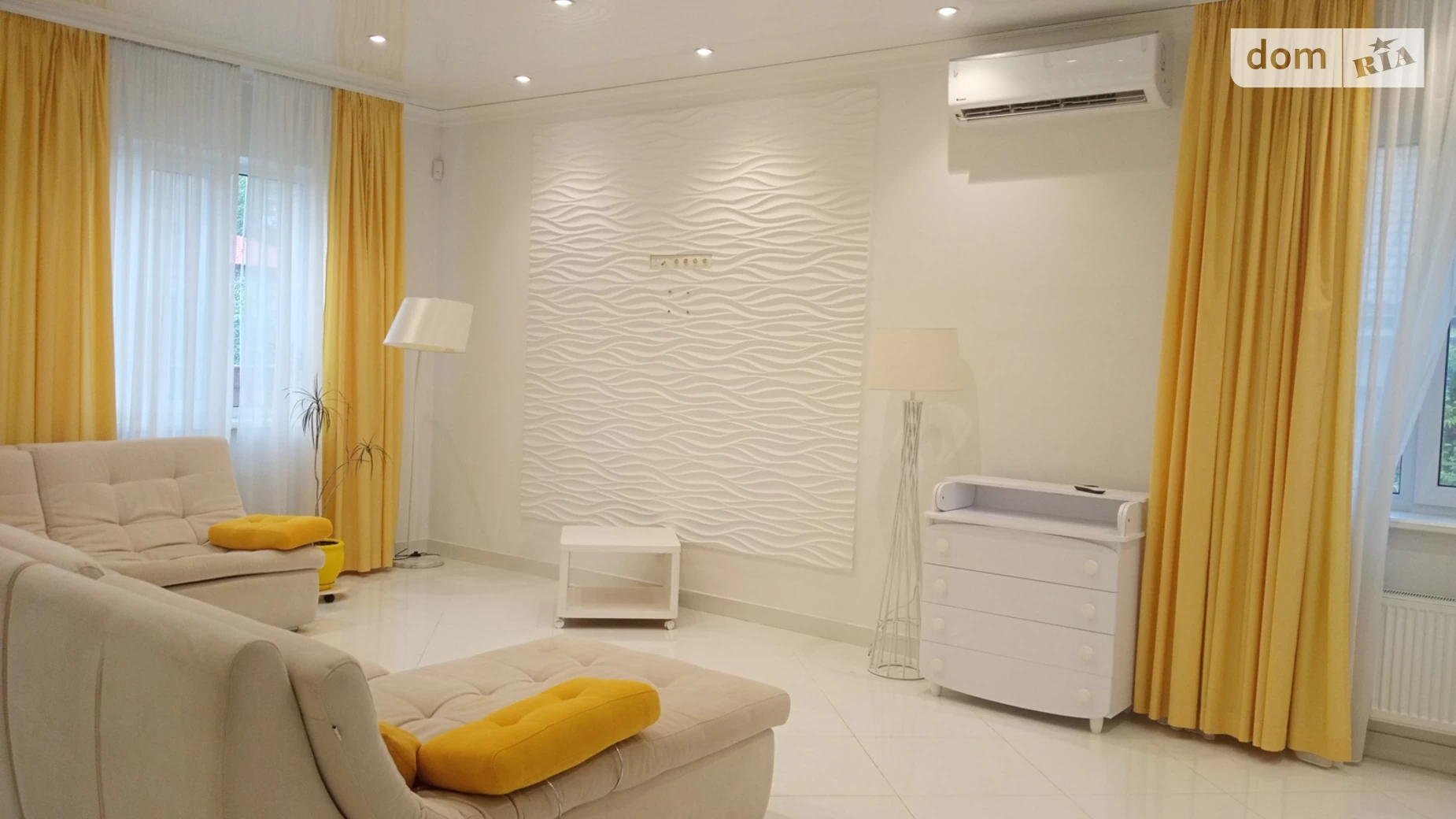 Продается дом на 2 этажа 225 кв. м с верандой, цена: 350000 $ - фото 2