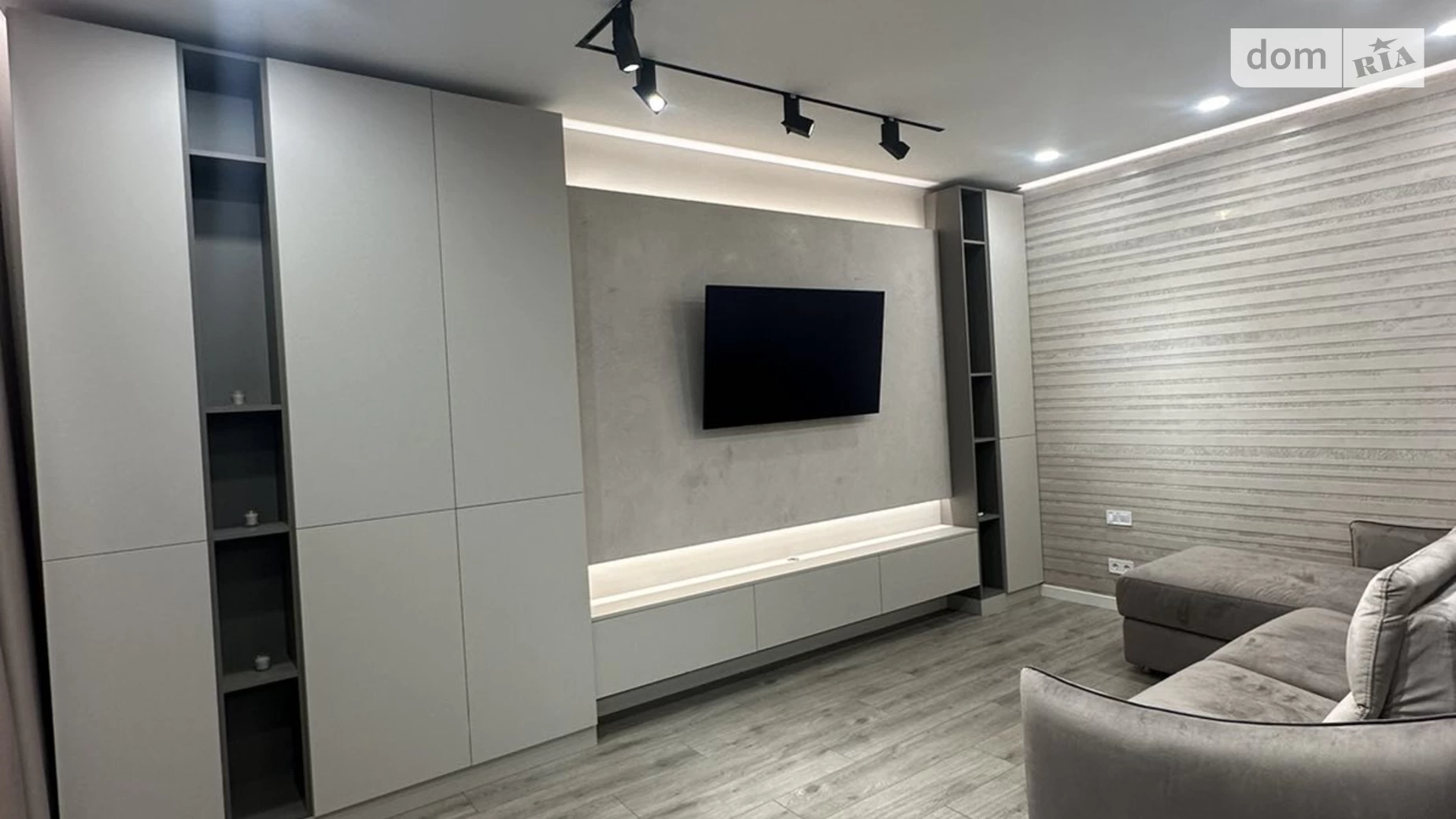 Продається 1-кімнатна квартира 77.9 кв. м у Одесі, вул. Новоберегова, 12А - фото 2