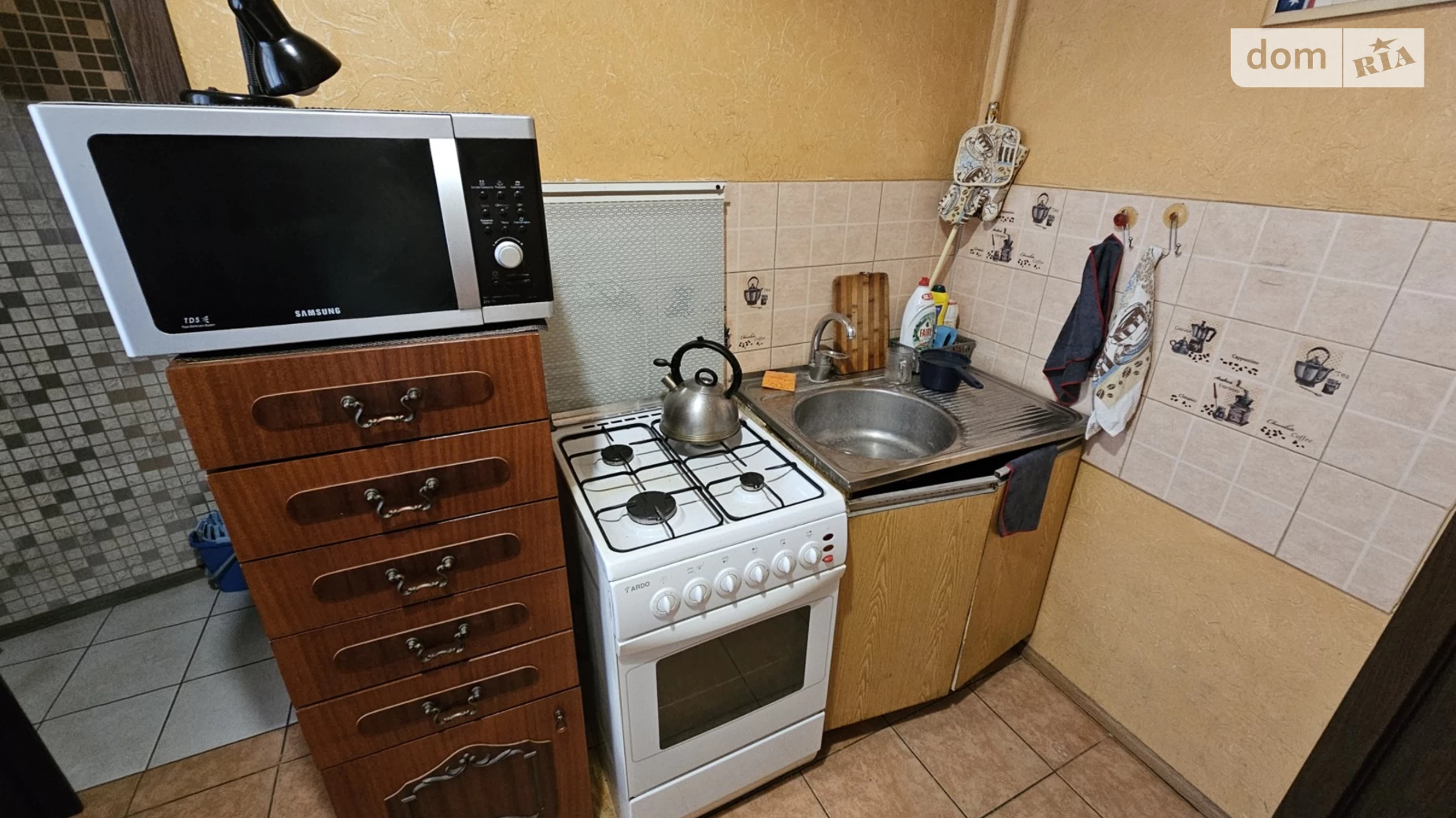 Сдается в аренду 1-комнатная квартира 35 кв. м в Львове, ул. Хмельницкого Богдана - фото 3