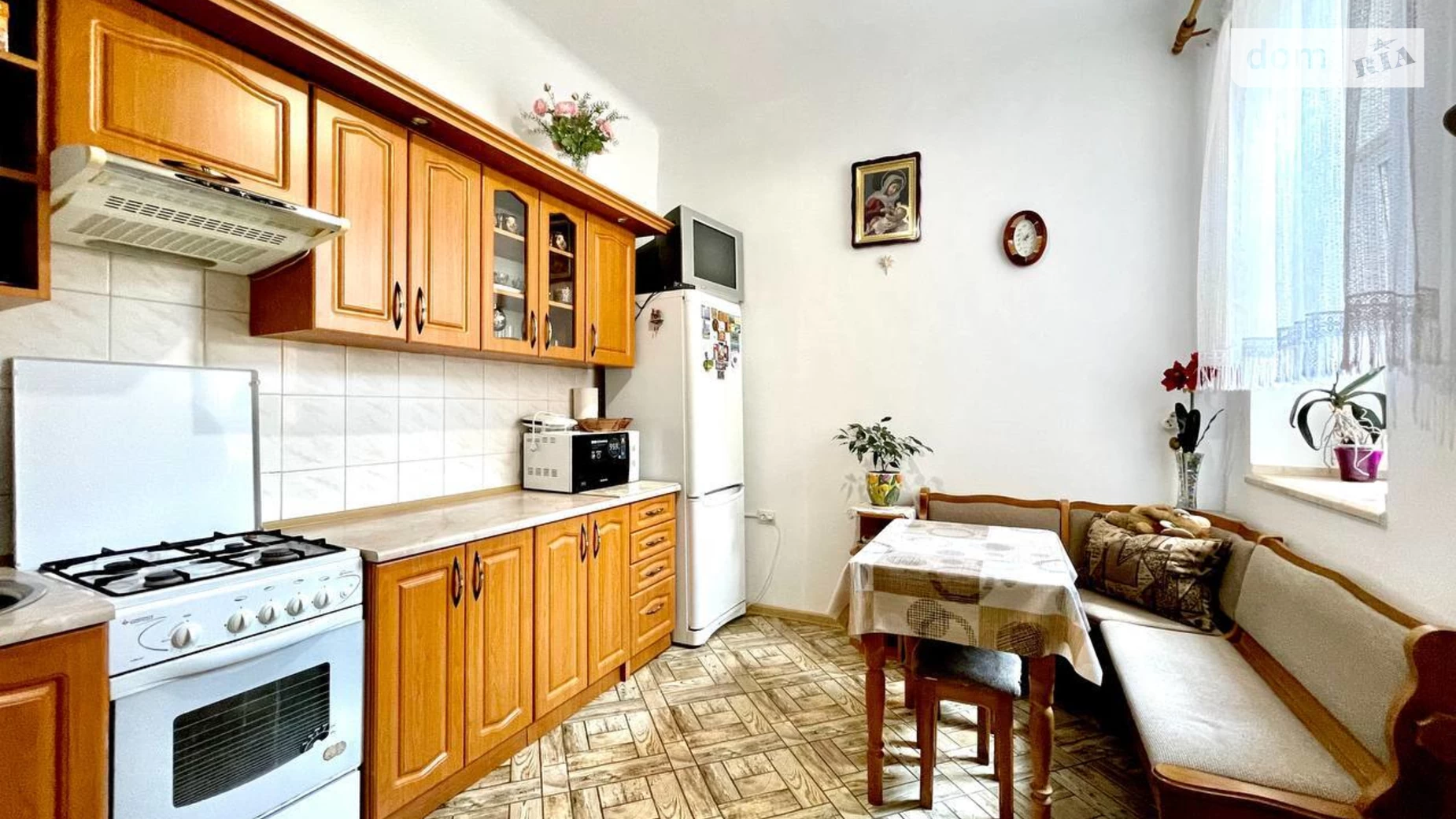 Продается 2-комнатная квартира 49.1 кв. м в Львове, ул. Щекавицкая, 12 - фото 3