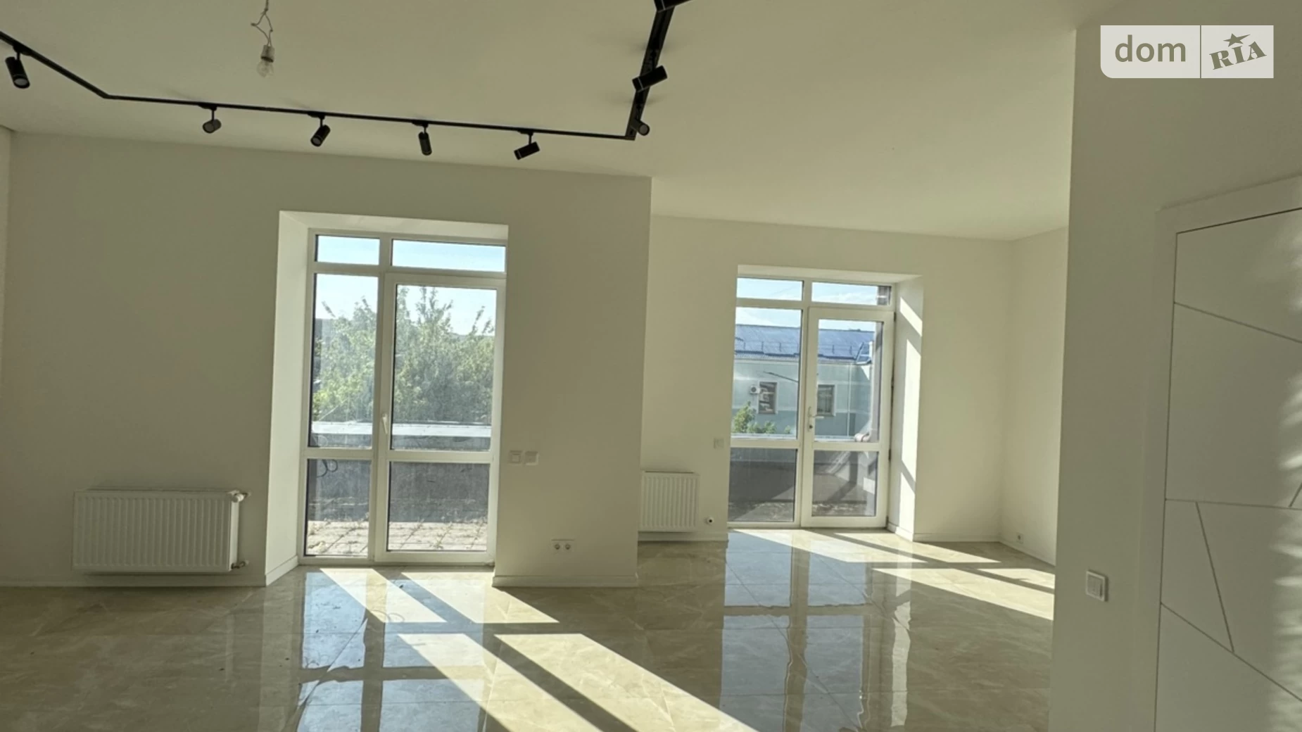 Продается 1-комнатная квартира 64 кв. м в Ровно, ул. Мазепы Гетьмана, 3 - фото 4