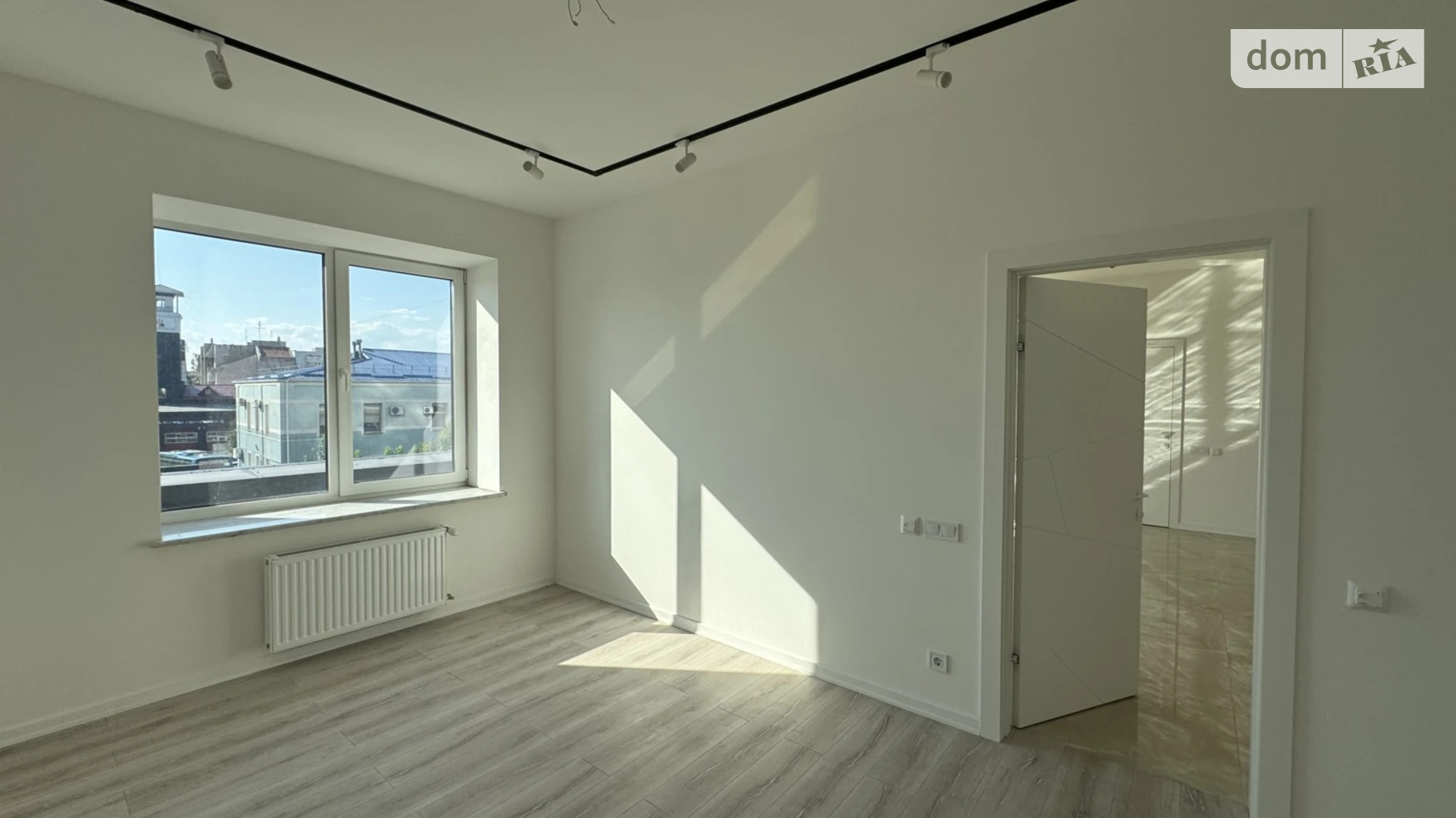 Продается 1-комнатная квартира 64 кв. м в Ровно, ул. Мазепы Гетьмана, 3 - фото 2