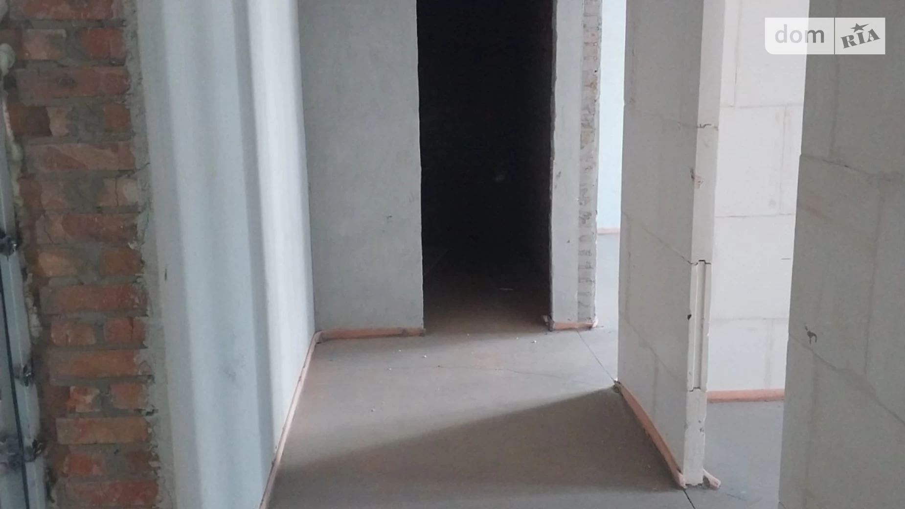 Продается 2-комнатная квартира 56.4 кв. м в Гостомеле, ул. Молодежная - фото 4
