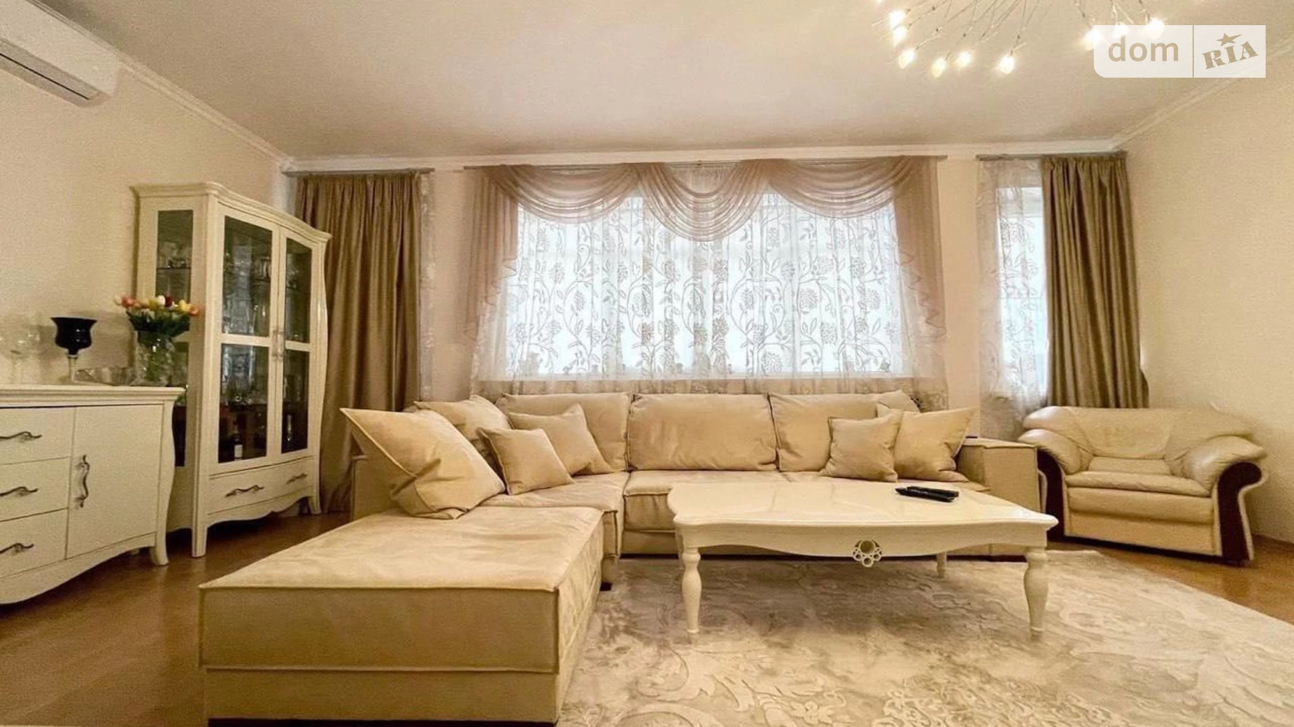 Продается 4-комнатная квартира 193.4 кв. м в Днепре, пер. Шевченко, 4 - фото 2