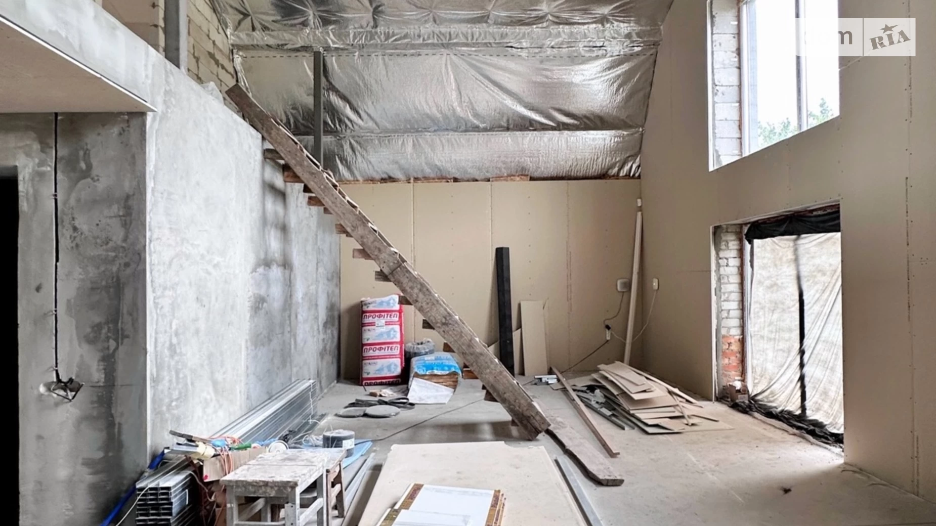 Продается дом на 2 этажа 120 кв. м с мансардой, цена: 65000 $ - фото 2