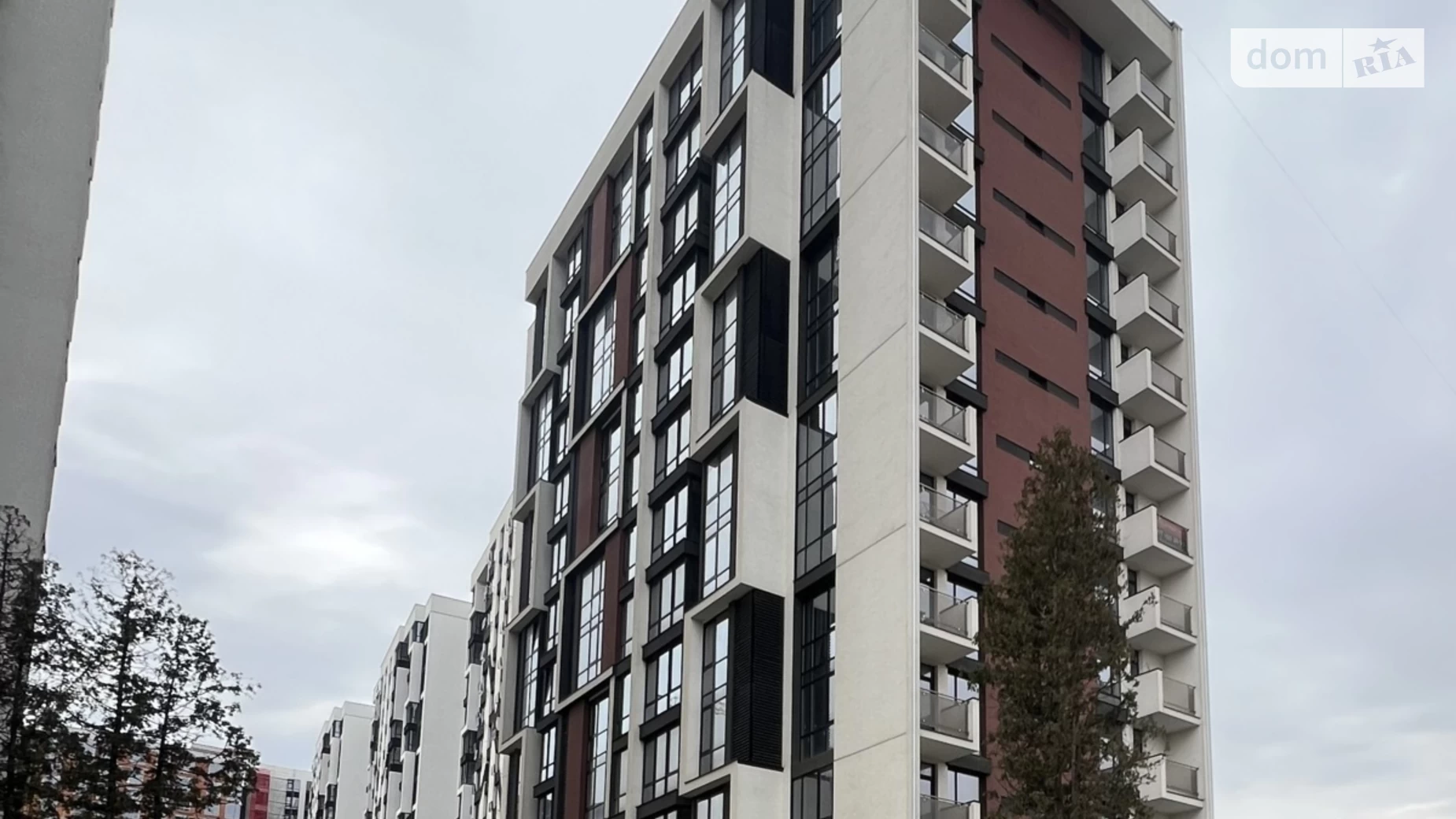 Продается 3-комнатная квартира 100 кв. м в Ивано-Франковске, ул. Ленкавского, 34/1 - фото 3