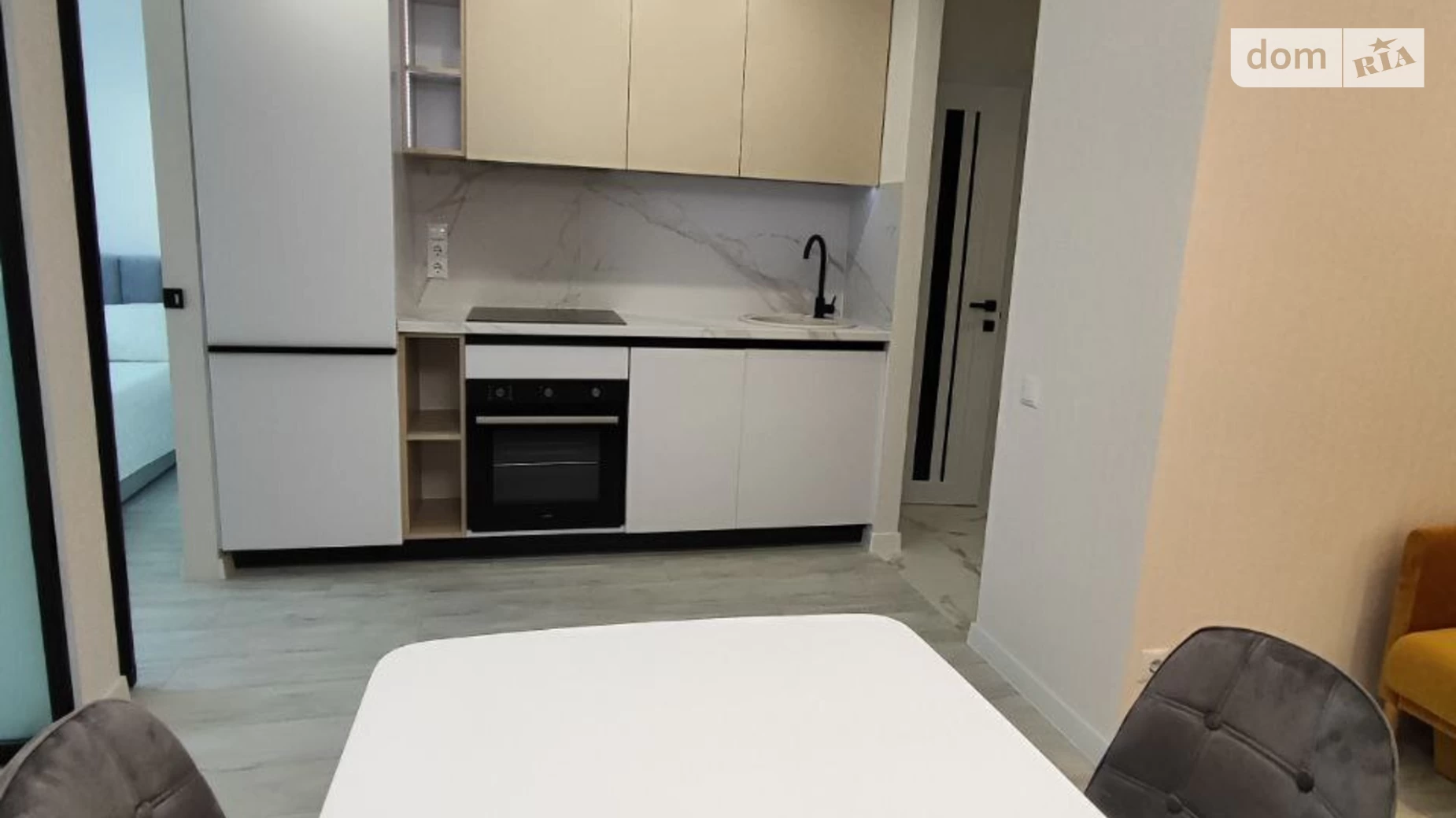 Продается 2-комнатная квартира 42 кв. м в Лиманке, ул. Жемчужная, 12 - фото 4