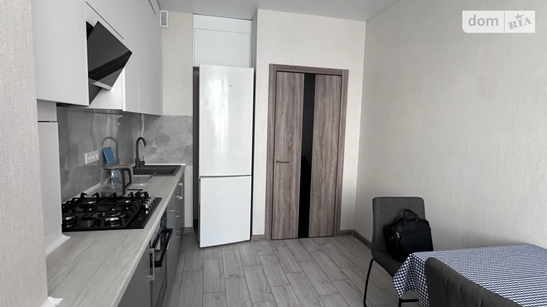Продається 2-кімнатна квартира 66 кв. м у Ірпені, вул. Університетська(Карла Маркса), 1Ч - фото 2