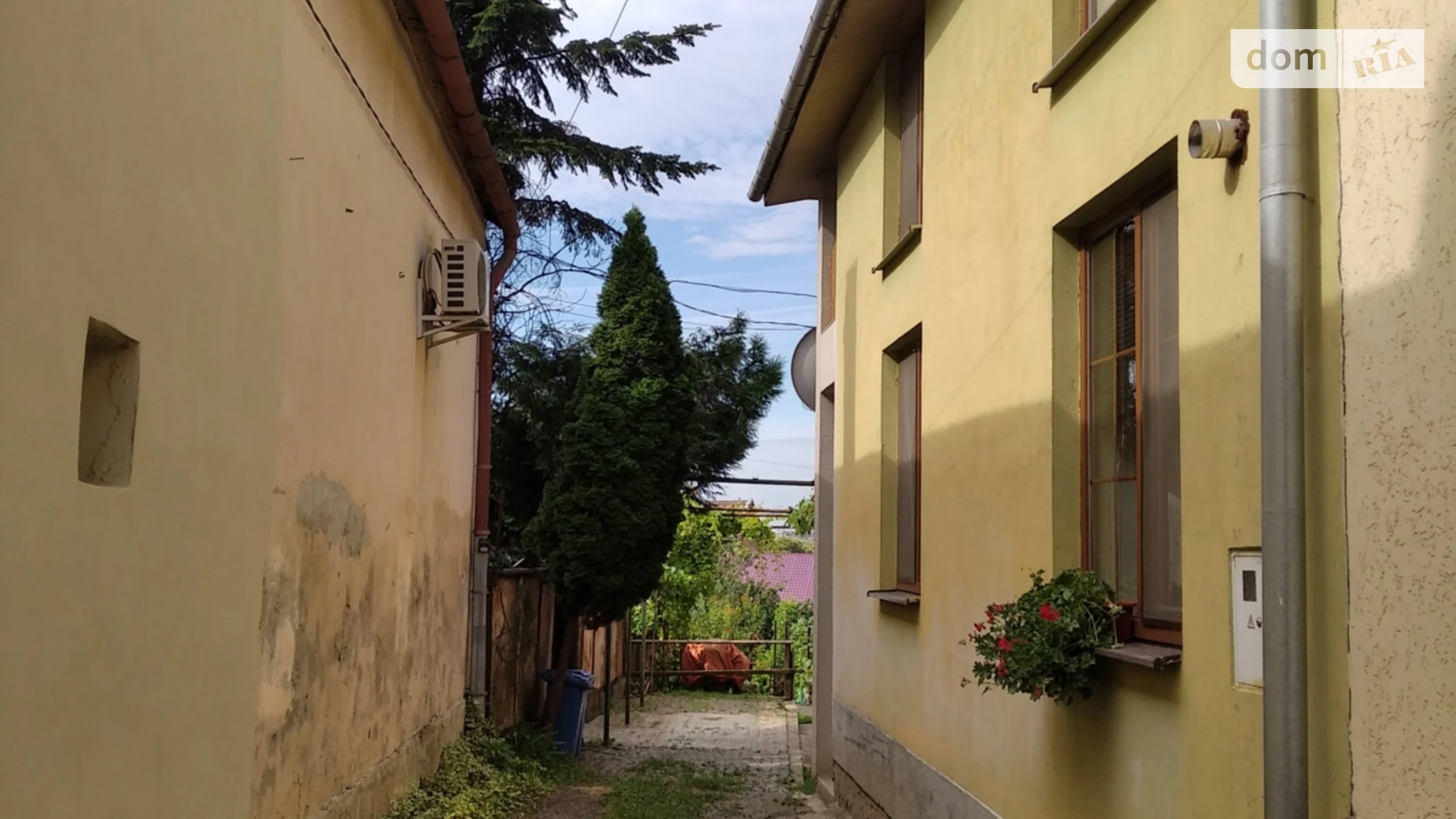 Продается дом на 2 этажа 185.5 кв. м с камином, цена: 162000 $ - фото 2