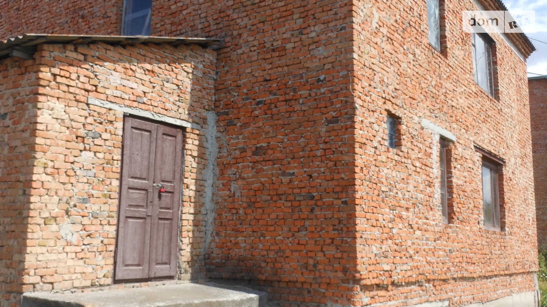 Продается дом на 2 этажа 189.4 кв. м с мансардой, цена: 36000 $ - фото 2