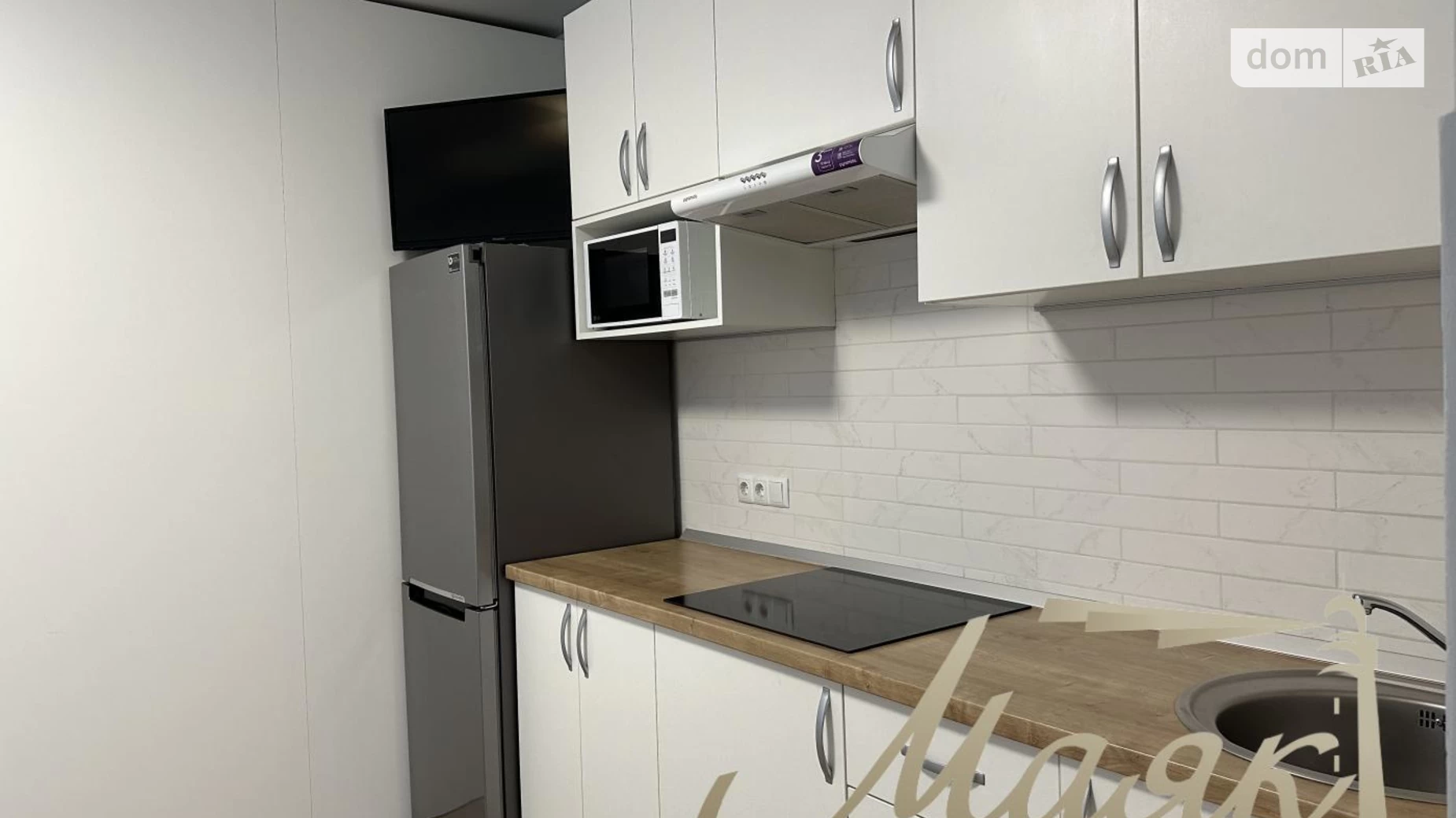 Продается 1-комнатная квартира 37 кв. м в Киеве, ул. Предславинская - фото 4