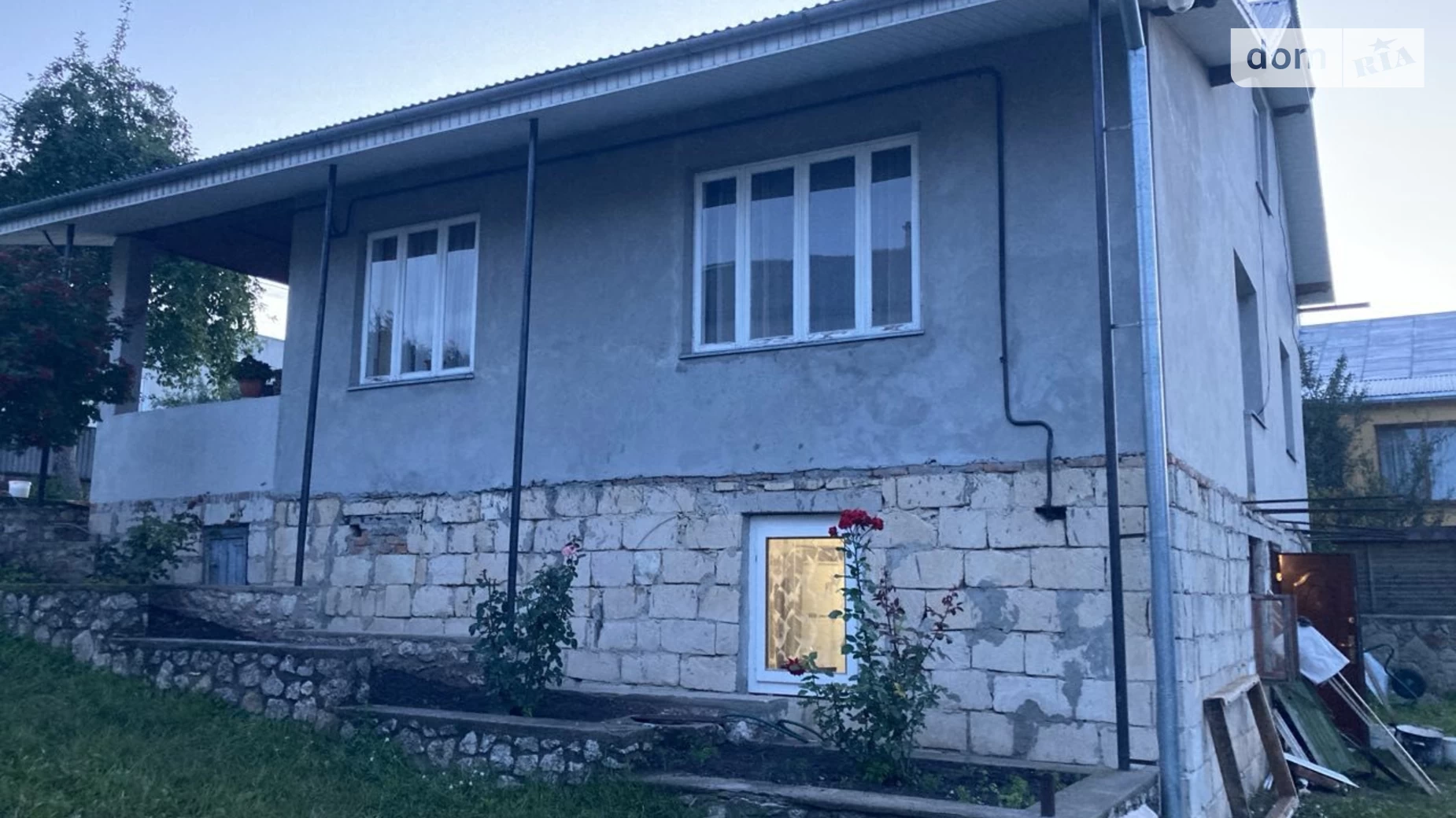 Продается дом на 2 этажа 140 кв. м с подвалом, цена: 69000 $ - фото 2