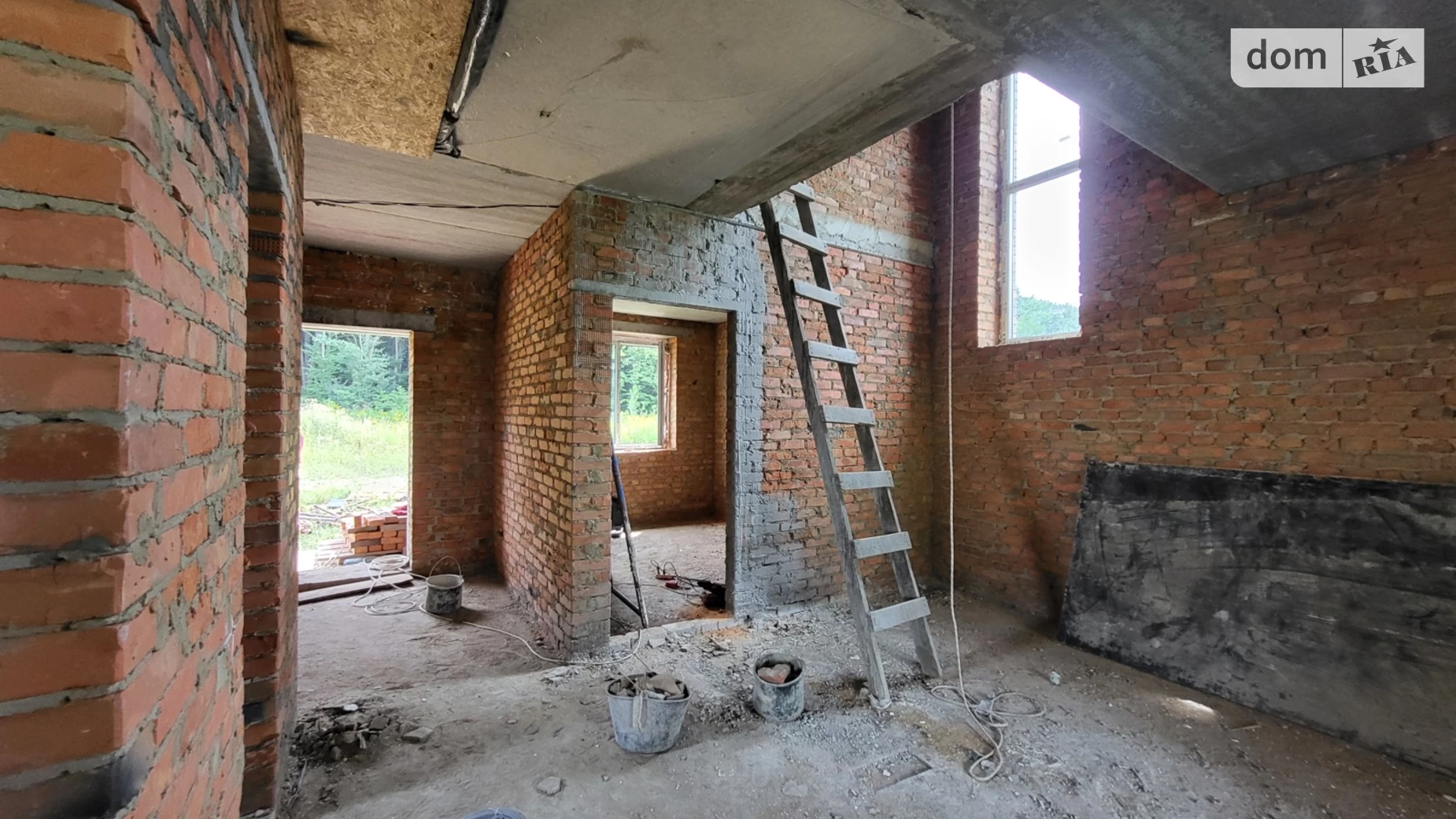 Продается дом на 2 этажа 120 кв. м с гаражом, цена: 82000 $ - фото 5