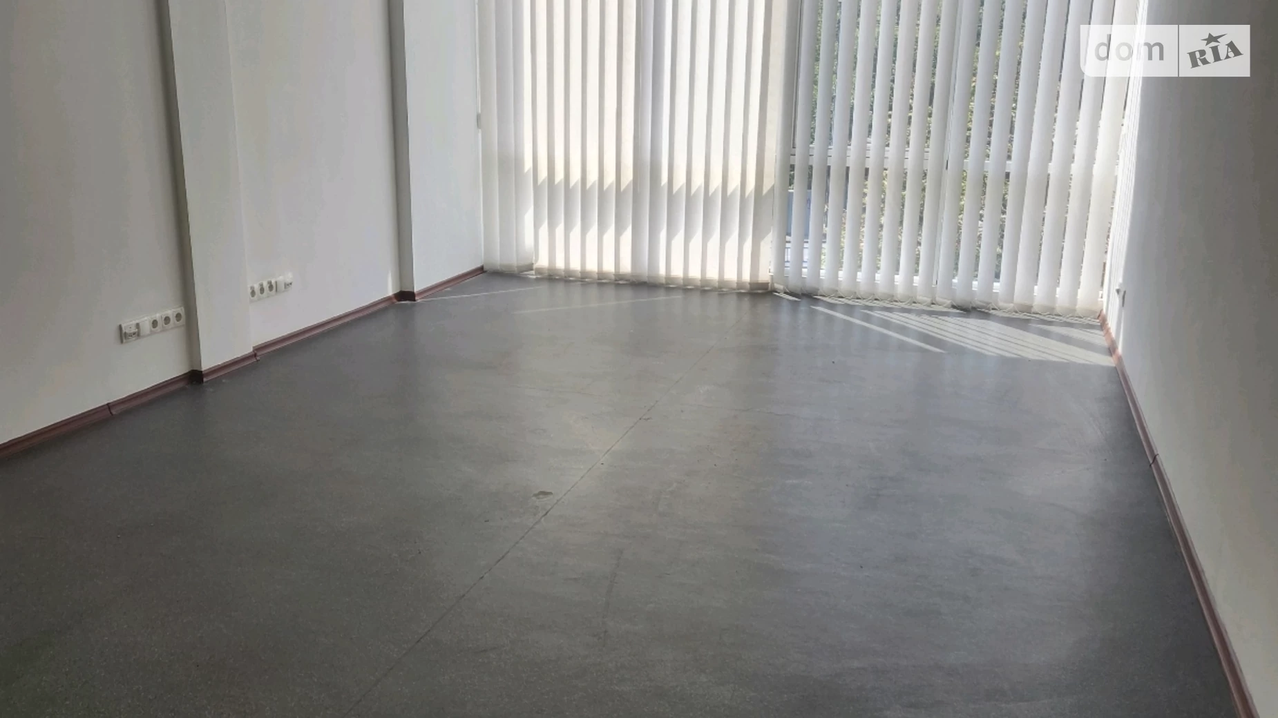 Здається в оренду офіс 136 кв. м в бізнес-центрі, цена: 1630 $ - фото 4