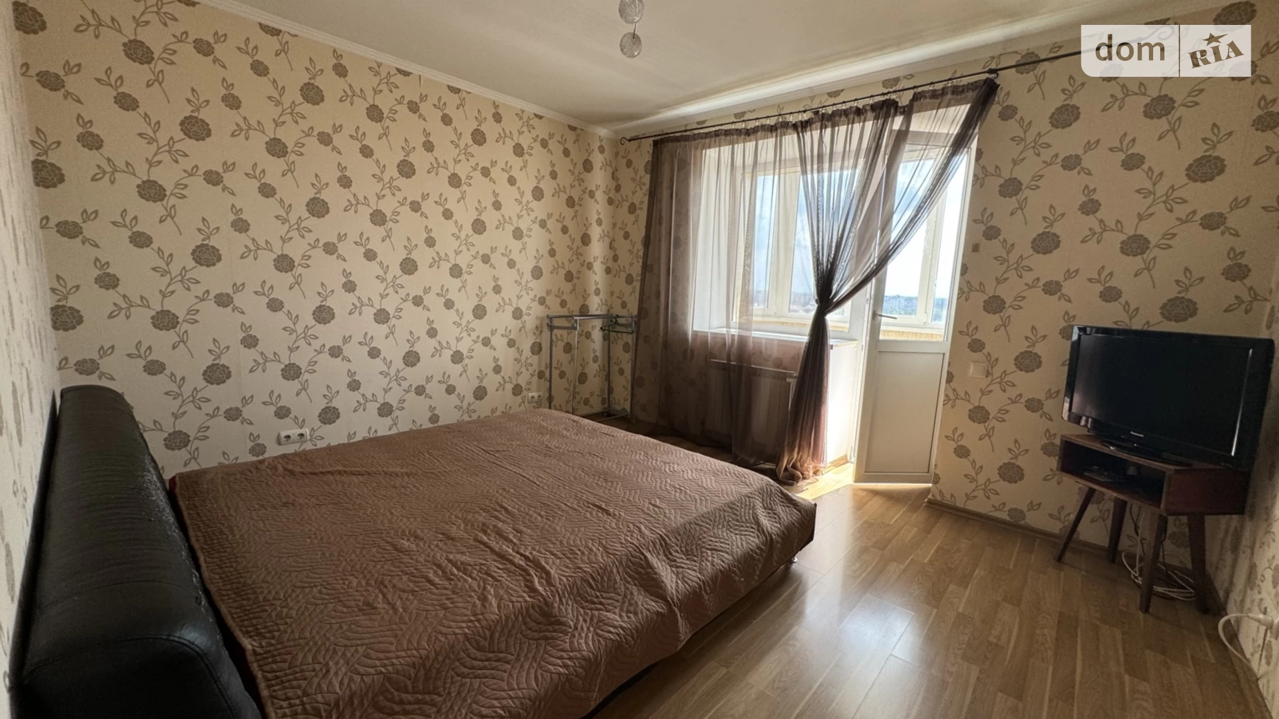 Продается 2-комнатная квартира 75 кв. м в Буче, бул. Богдана Хмельницкого, 6 - фото 2