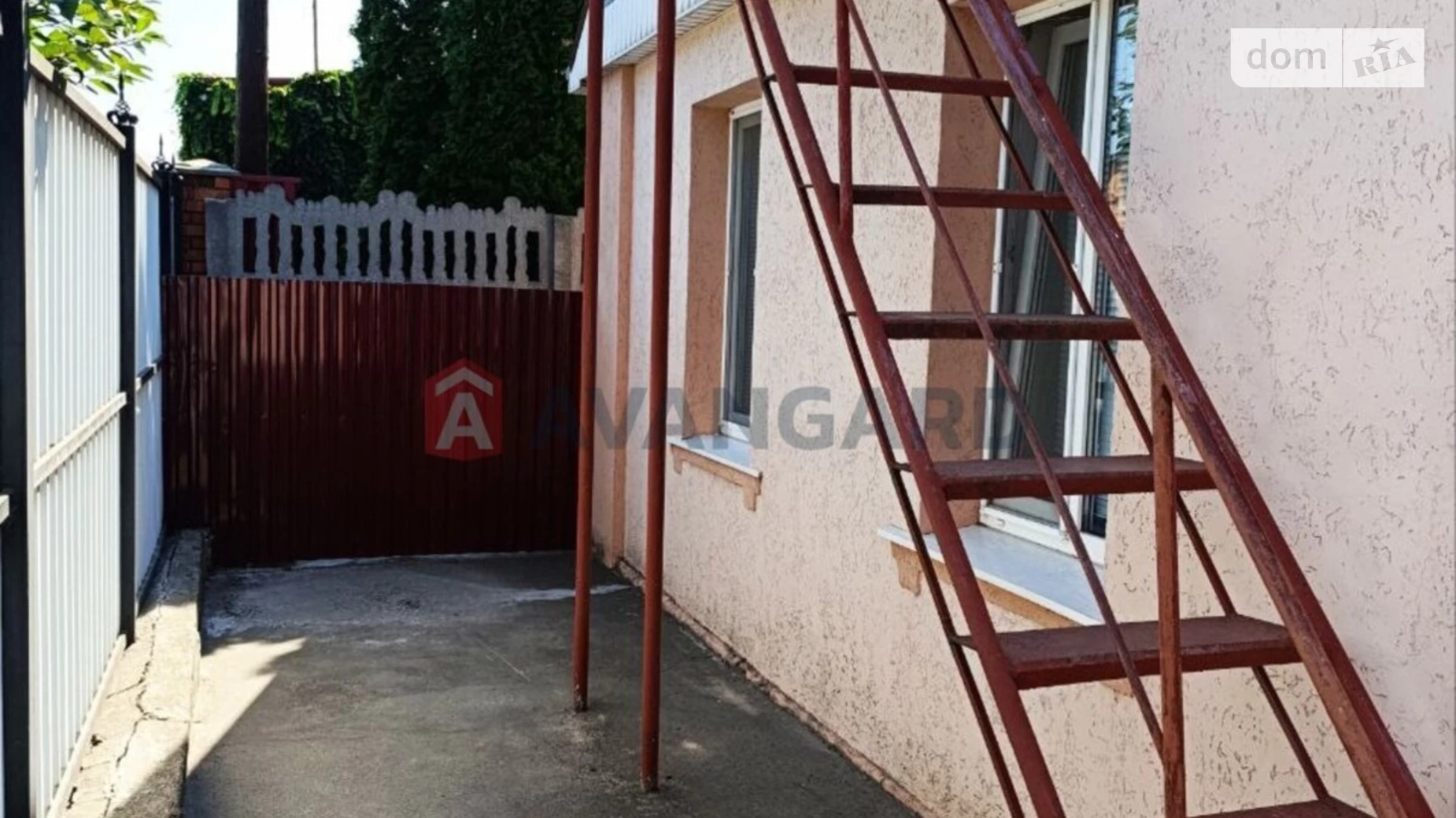 Продается часть дома 54 кв. м с верандой, цена: 24000 $ - фото 2