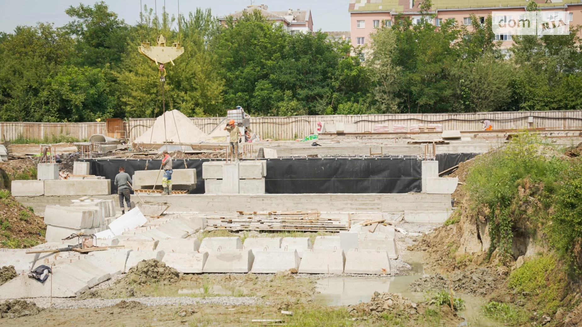Продается 2-комнатная квартира 56.5 кв. м в Ивано-Франковске, ул. Коновальца Евгения, 1 - фото 3