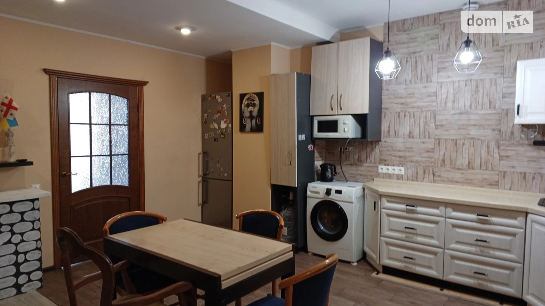 Продается 2-комнатная квартира 76 кв. м в Киеве, ул. Вахтанга Кикабидзе(Булгакова), 12 - фото 2