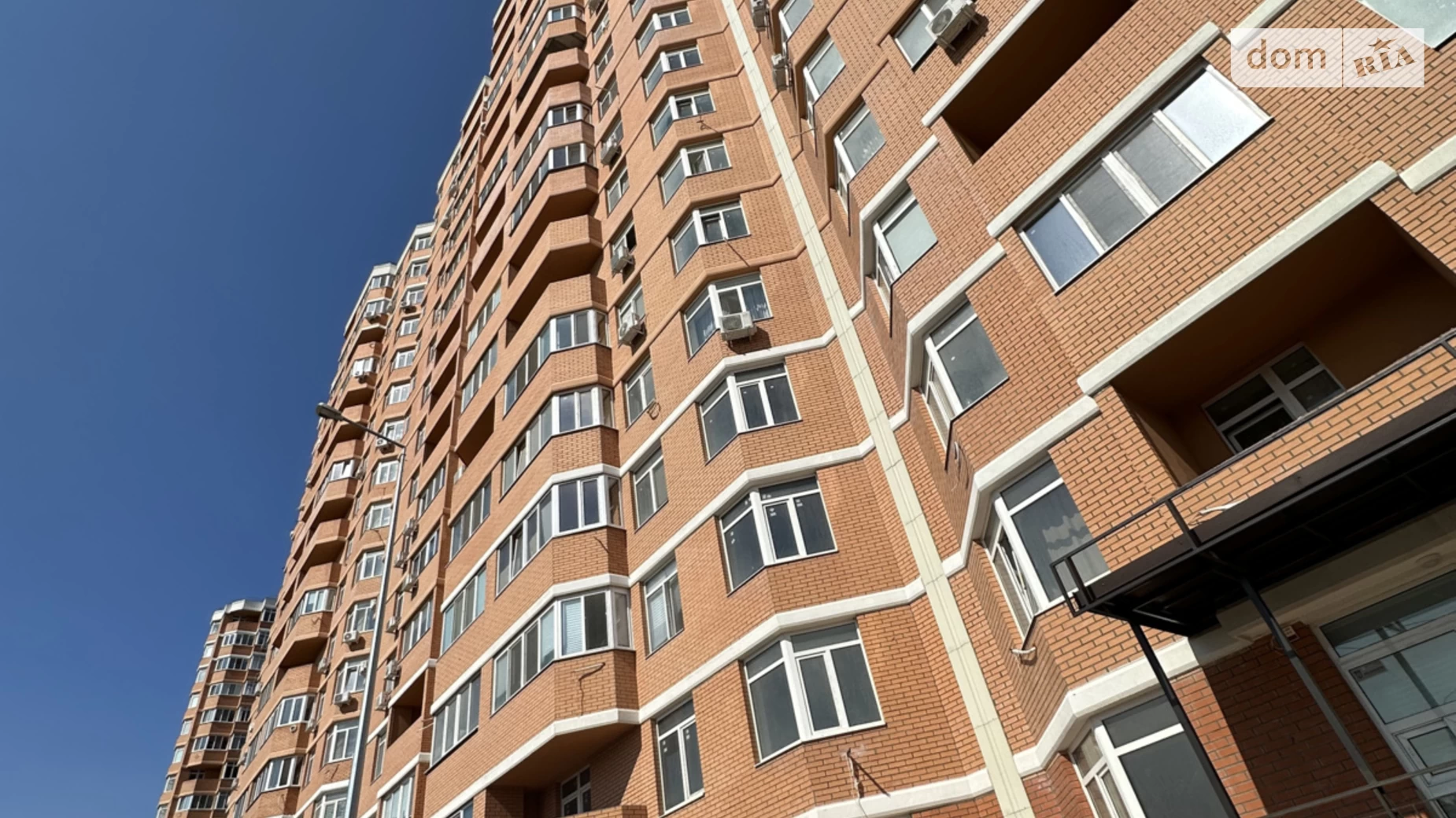 Продается 2-комнатная квартира 71.2 кв. м в Одессе, Овидиопольская дор., 3 корпус 2 - фото 4