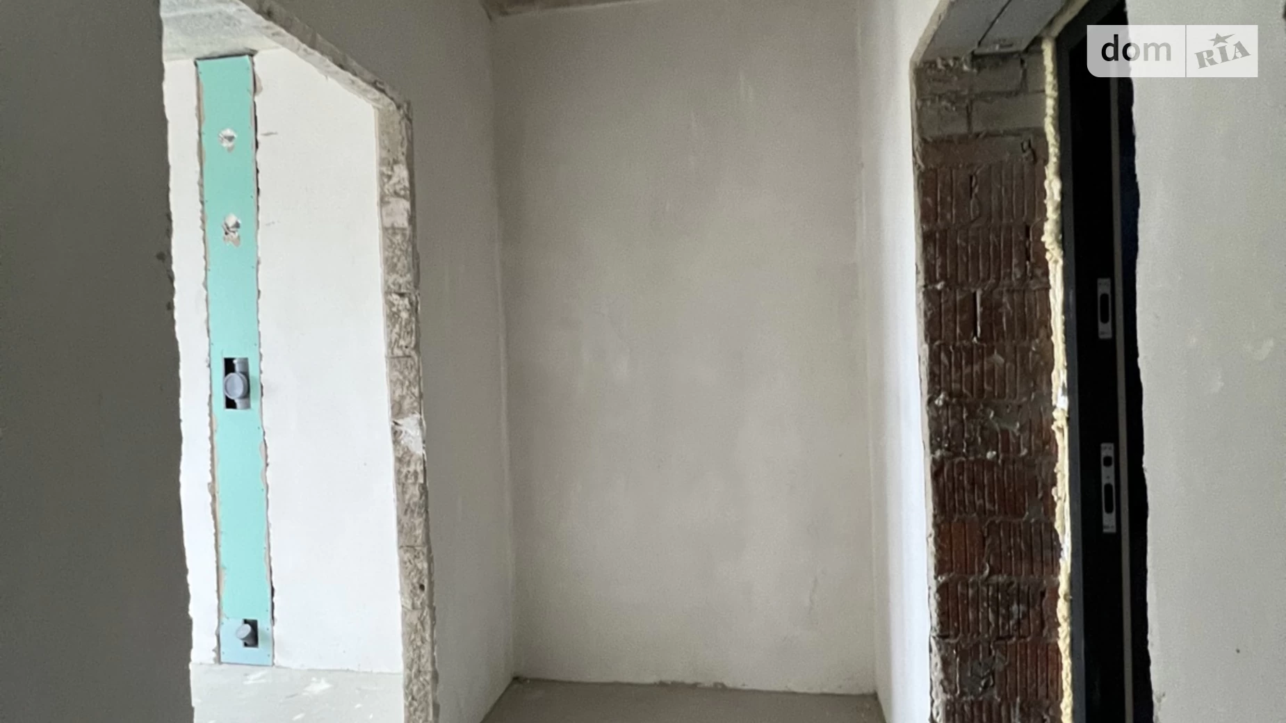 Продается 1-комнатная квартира 38 кв. м в Ирпене, ул. Соборная(ІІІ Интернационала), 8 - фото 2