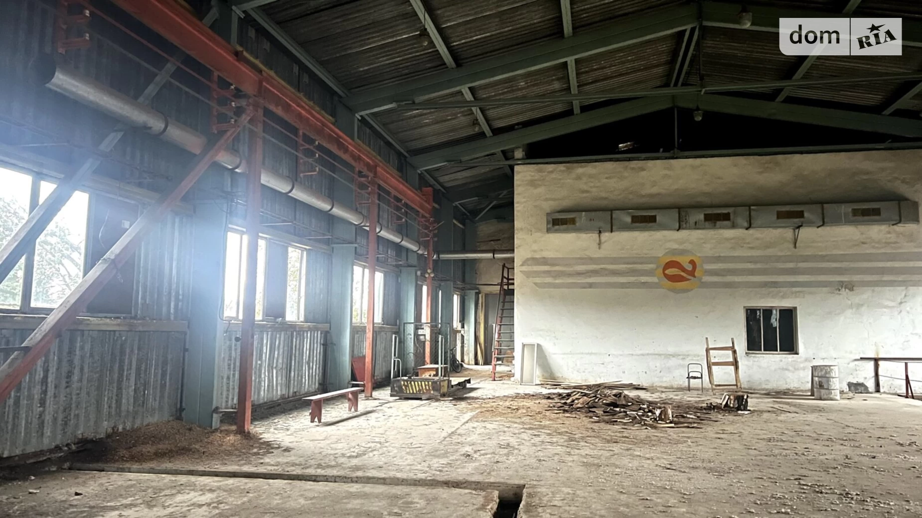 Продається об'єкт сфери послуг 1662 кв. м в 2-поверховій будівлі, цена: 550000 $ - фото 4