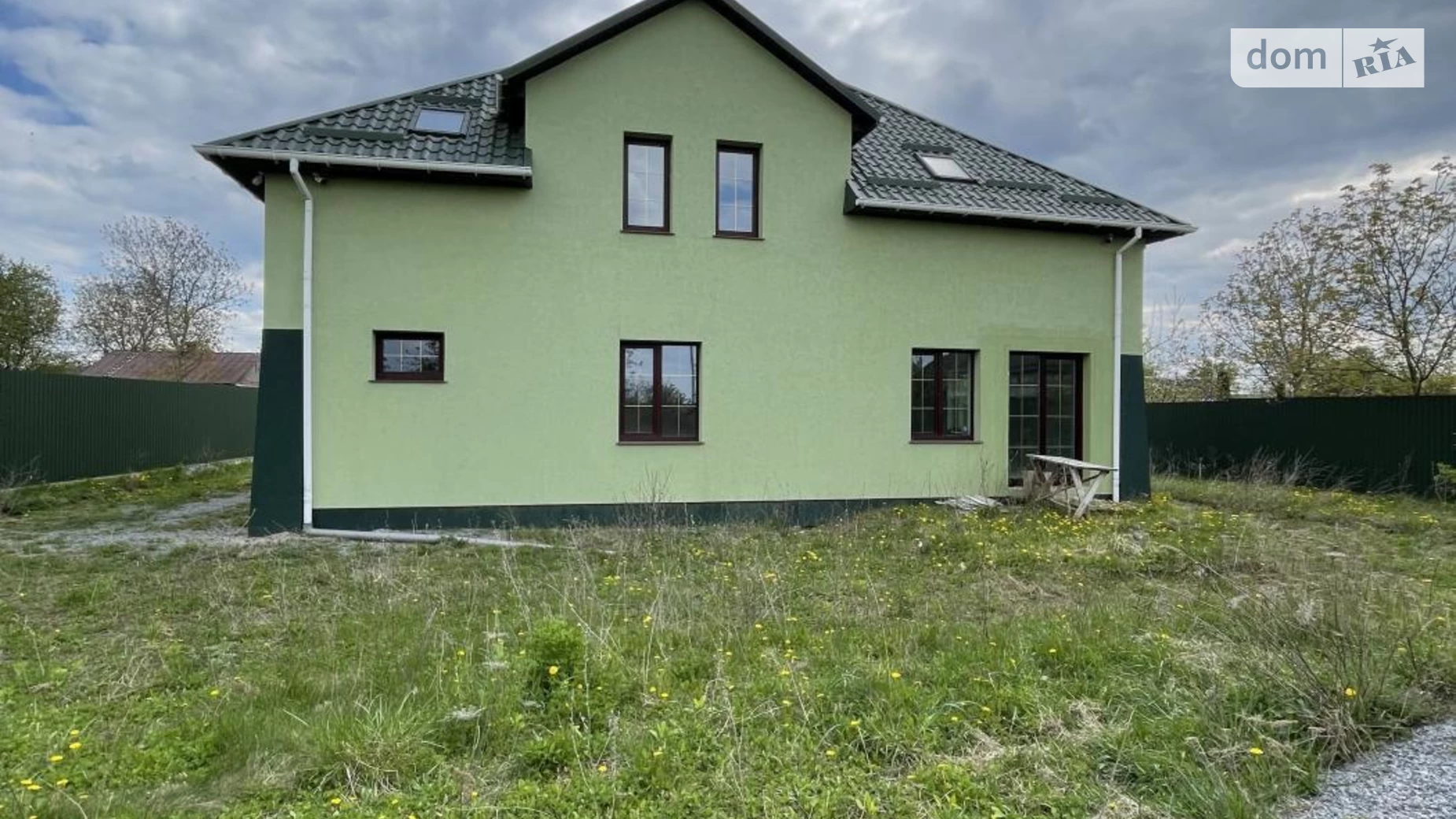 Продается дом на 2 этажа 238 кв. м с садом, цена: 105000 $ - фото 3