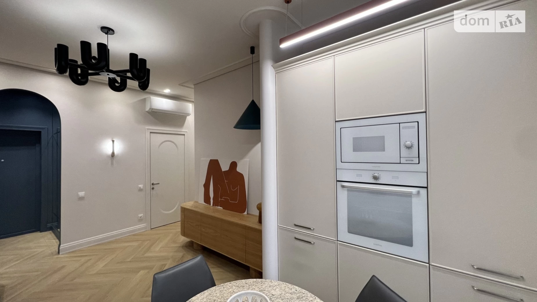 Продается 2-комнатная квартира 62 кв. м в Одессе, пер. Курортный, 1 - фото 2