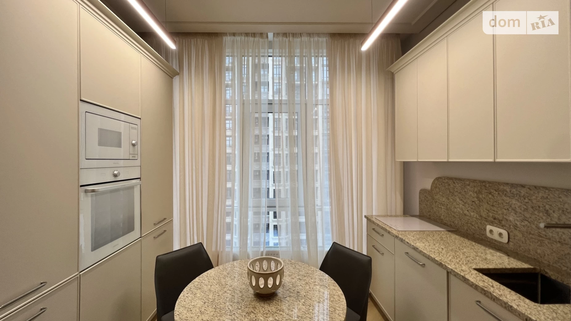 Продается 2-комнатная квартира 62 кв. м в Одессе, пер. Курортный, 1 - фото 3