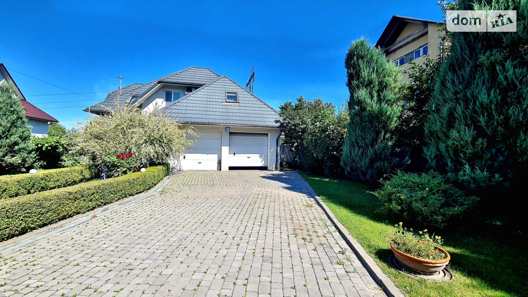 Продается дом на 2 этажа 274 кв. м с мансардой, цена: 295000 $ - фото 2