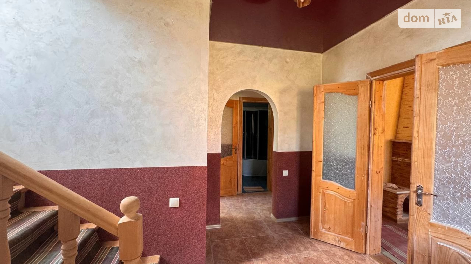 Продается дом на 2 этажа 251 кв. м с подвалом, цена: 85000 $ - фото 4