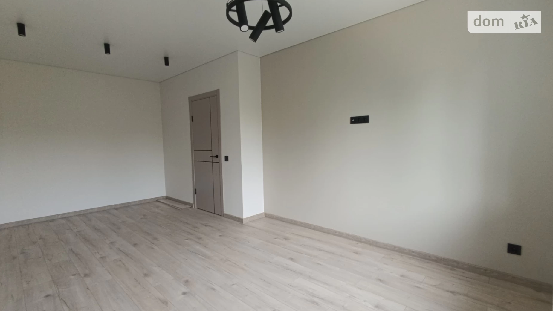 Продается 1-комнатная квартира 42.1 кв. м в Ивано-Франковске, ул. Целевича Юлиана, 4 - фото 4
