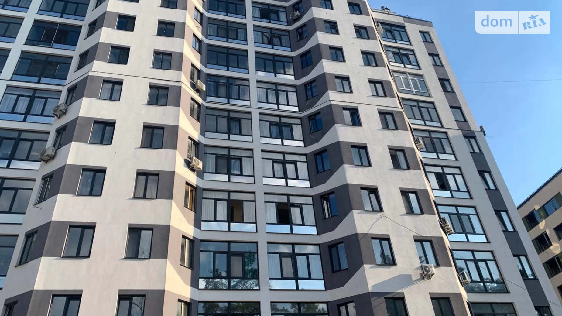 Продается 1-комнатная квартира 39.8 кв. м в Гостомеле, ул. Охотничья, 24 - фото 3